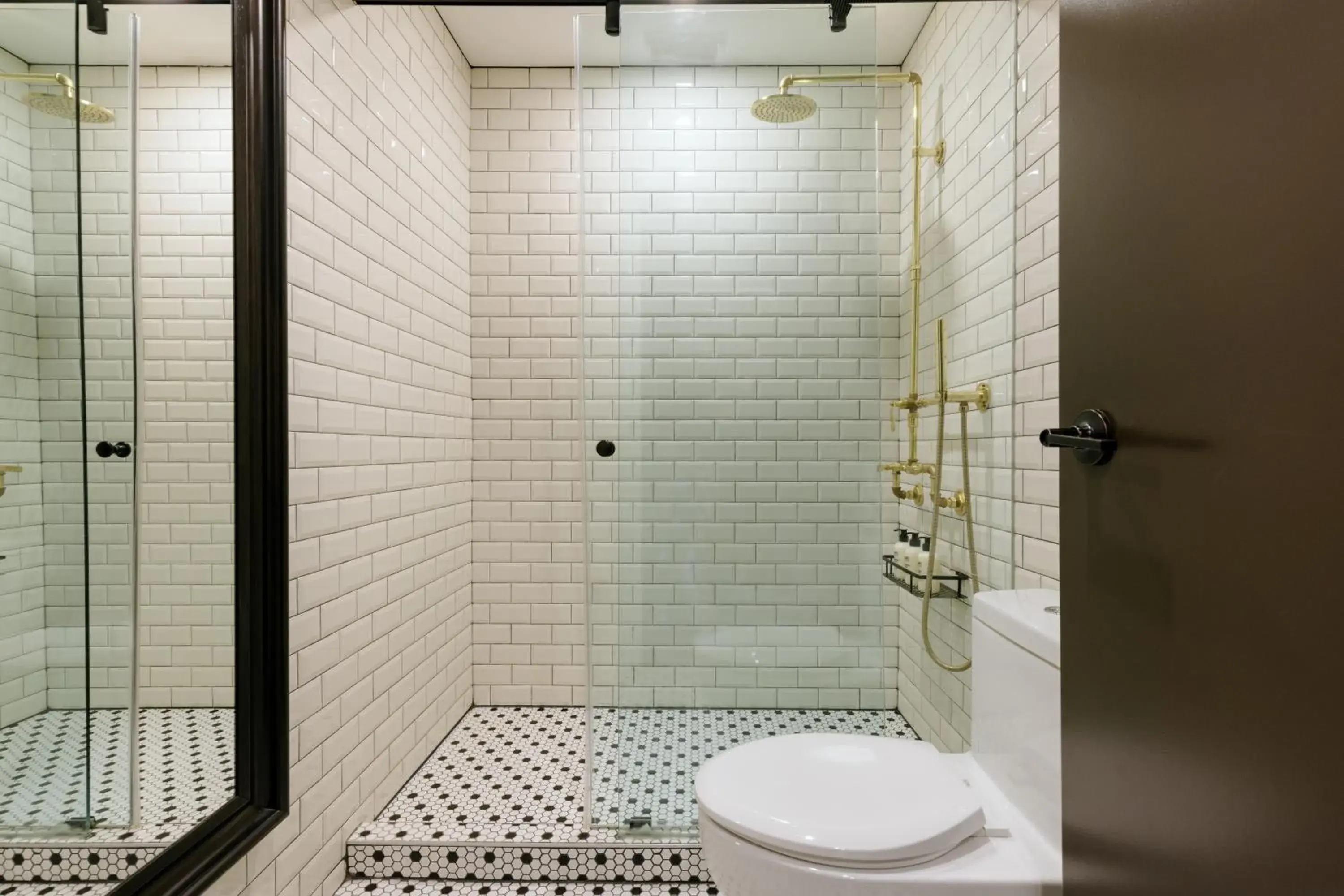 Loft with Two Queen Beds in The Anndore House, part of JDV by Hyatt Loft with Two Queen Beds in The Anndore House, part of JDV by Hyatt