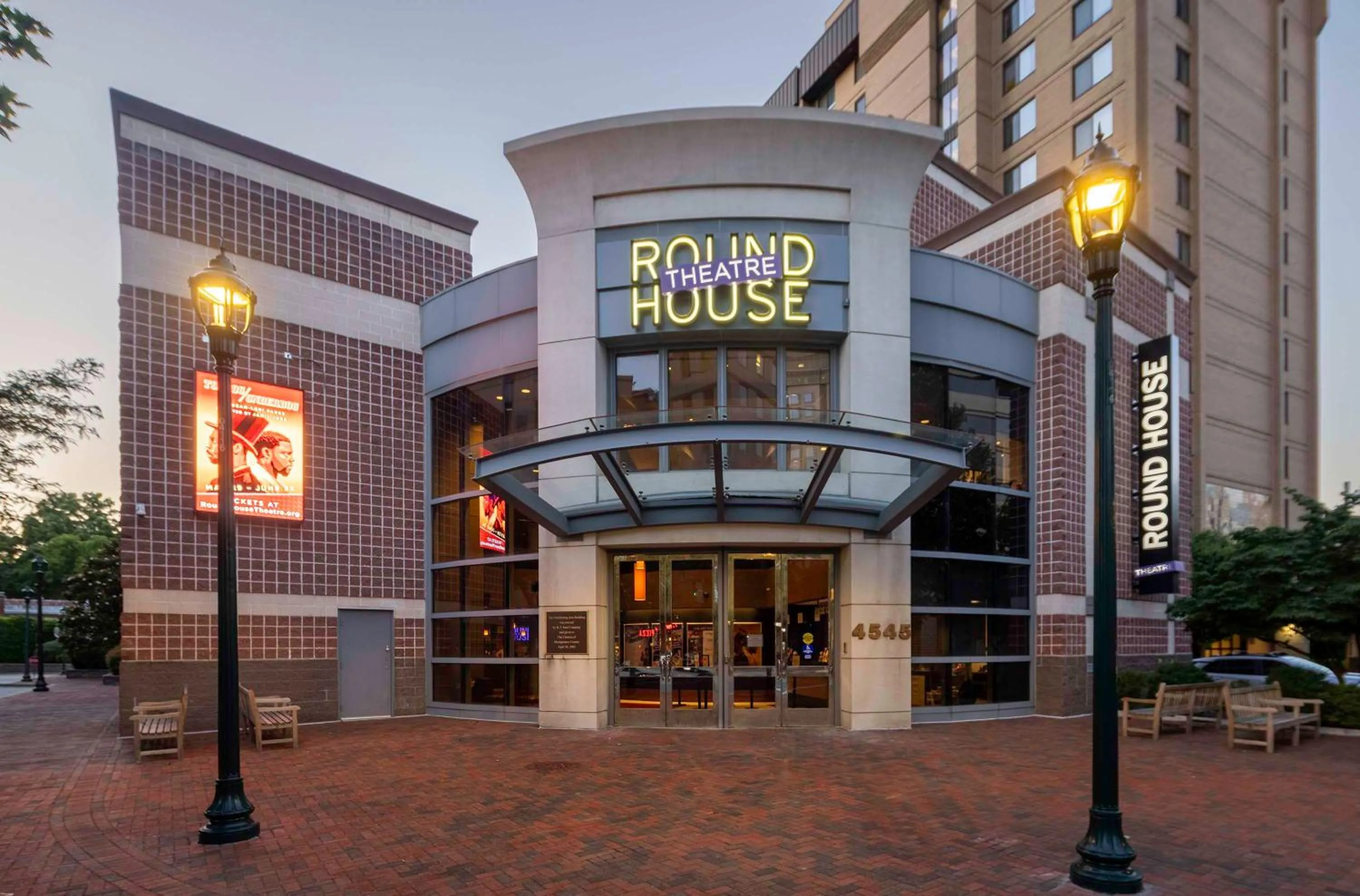 Hilton Garden Inn Bethesda Downtown