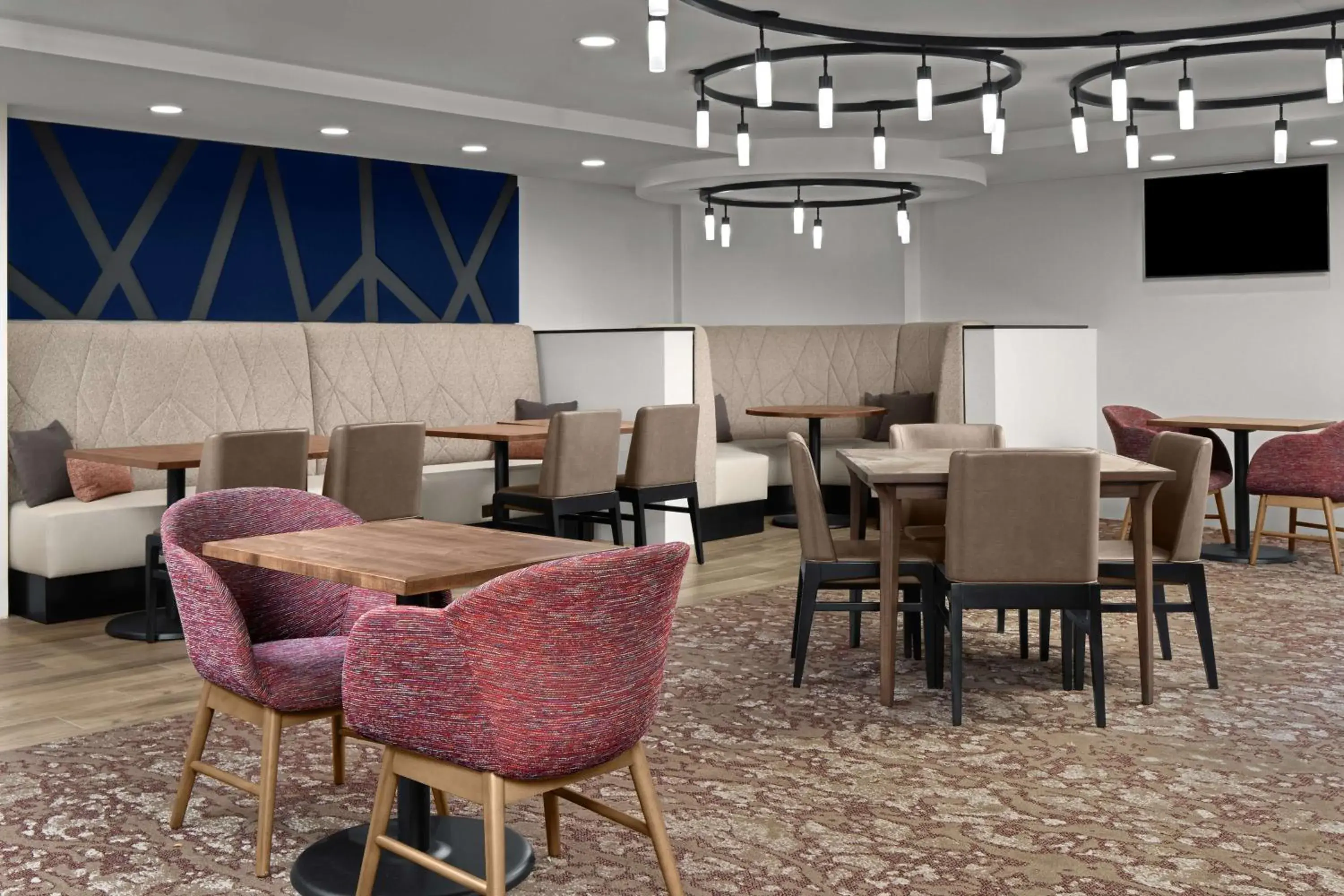 Breakfast in Hilton Garden Inn Bethesda Downtown Breakfast in Hilton Garden Inn Bethesda Downtown