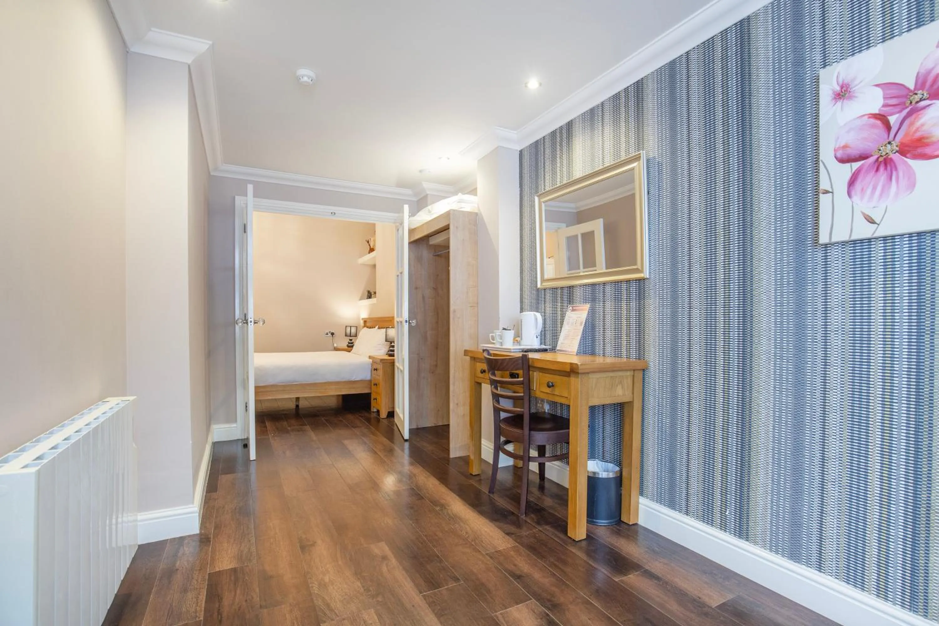 Bed in Marlborough Hotel