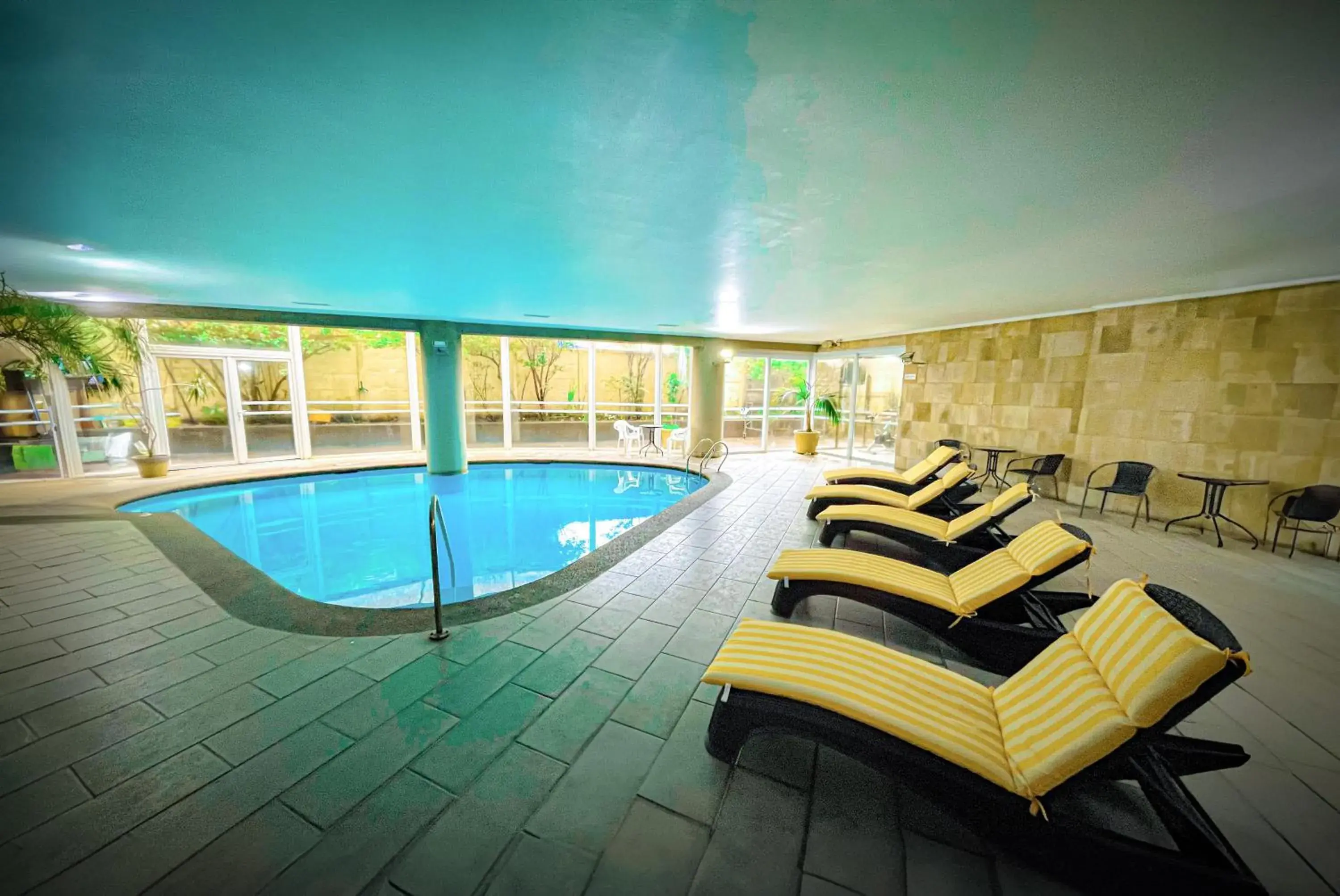 Swimming pool in Hotel Diego de Almagro Concepción Swimming pool in Hotel Diego de Almagro Concepción