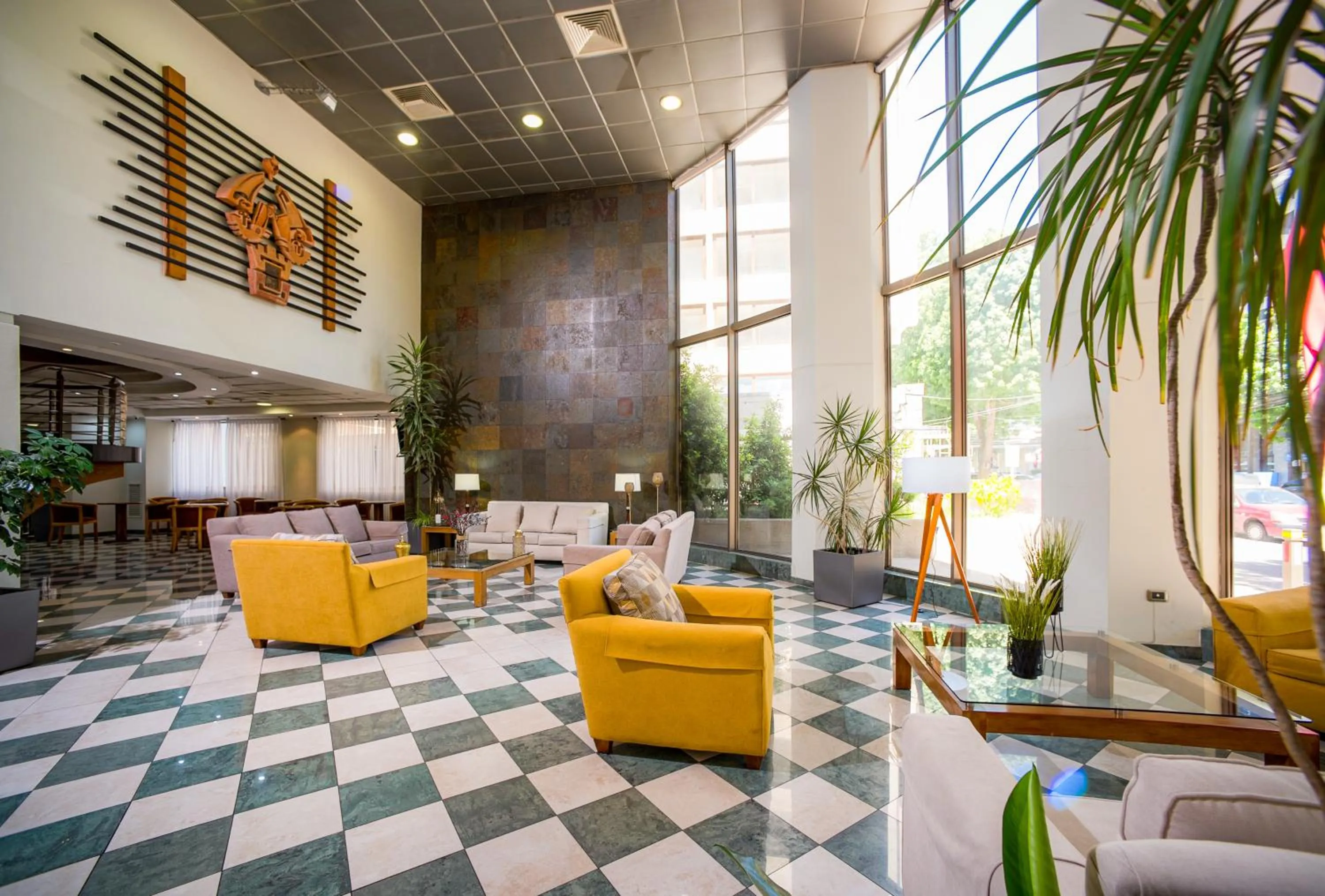 Living room in Hotel Diego de Almagro Concepción