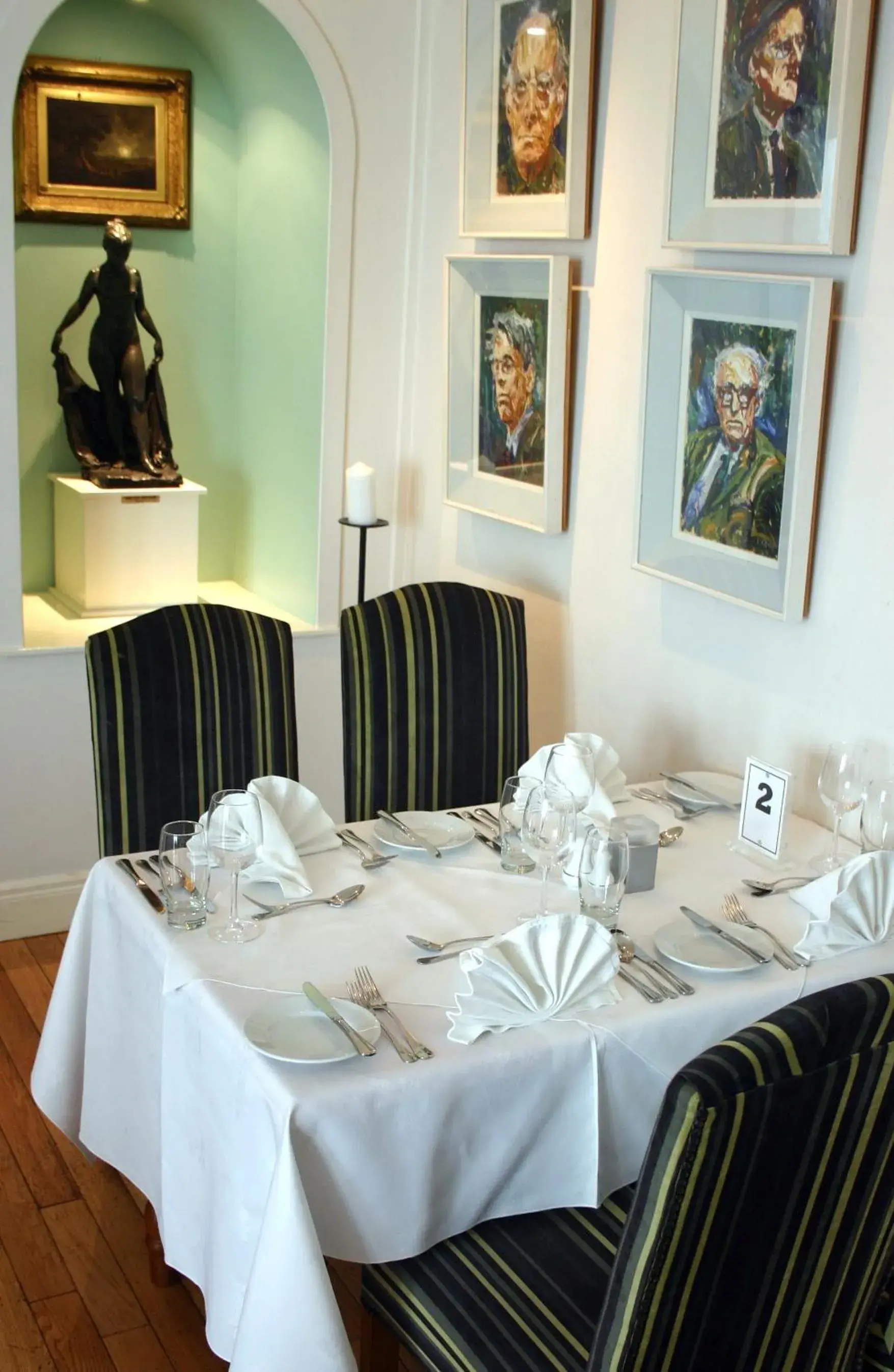 Restaurant/places to eat in Brandon House Hotel Restaurant/places to eat in Brandon House Hotel