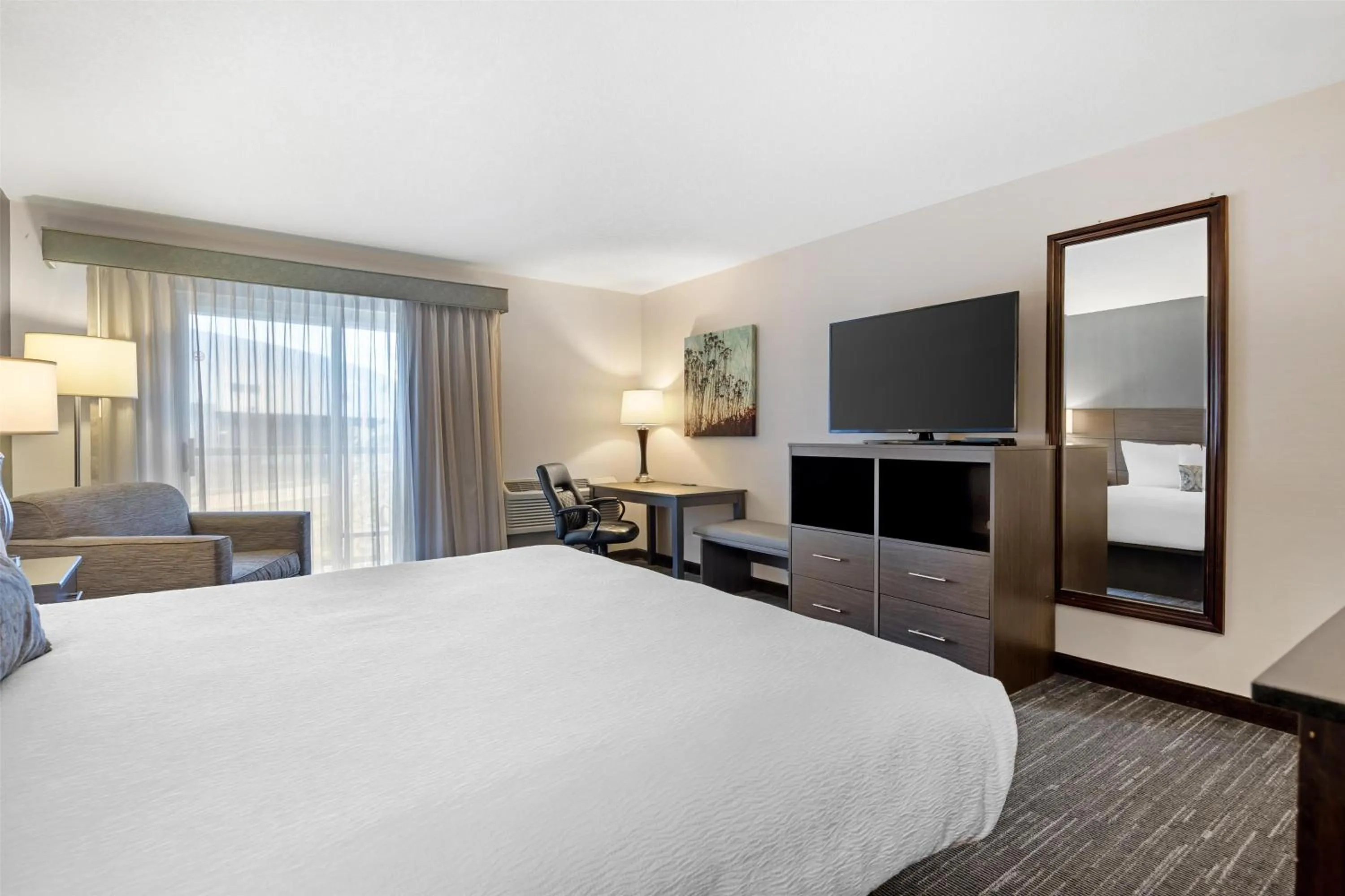 Bedroom, Bed in Best Western Plus City Center