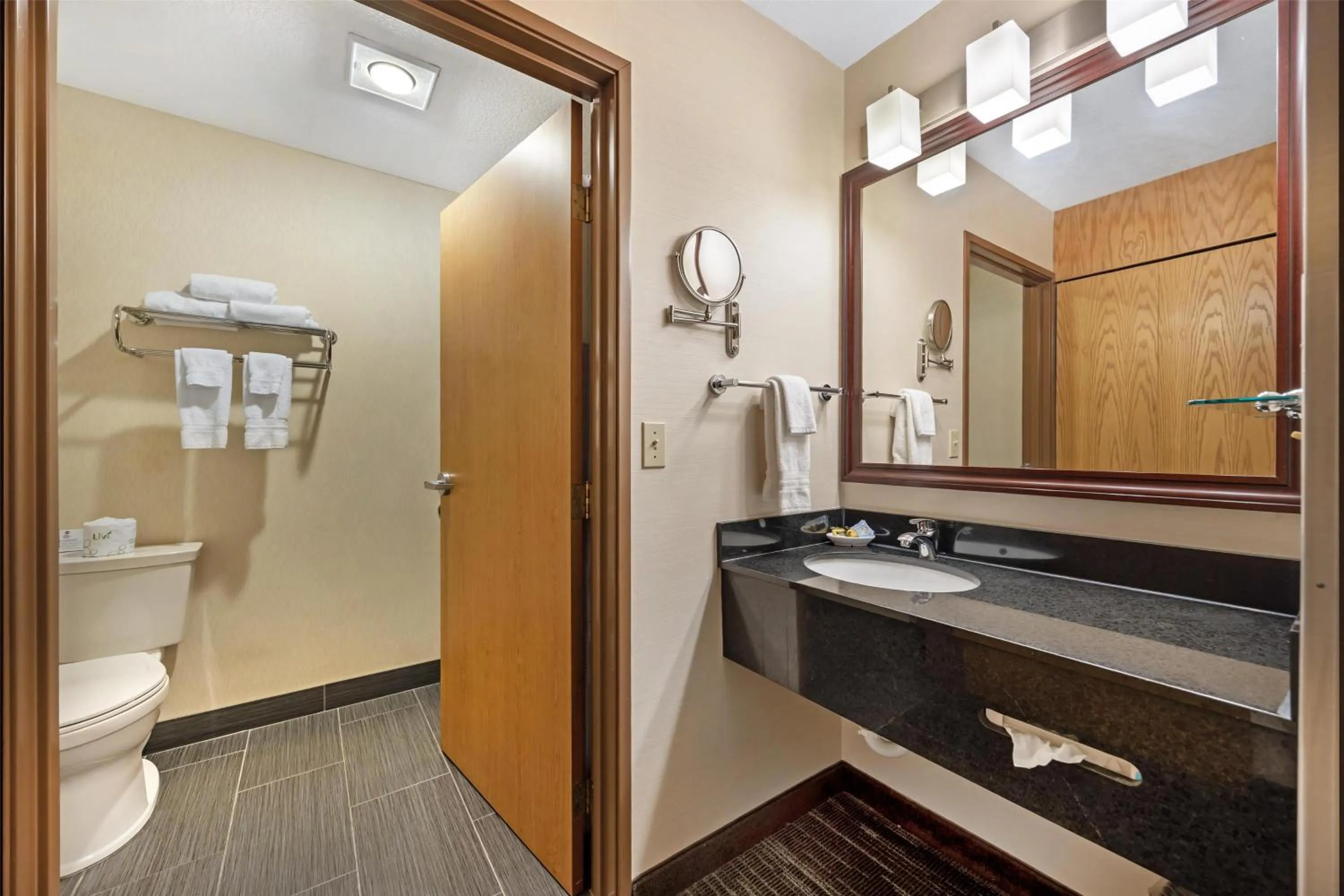 Bathroom in Best Western Plus City Center