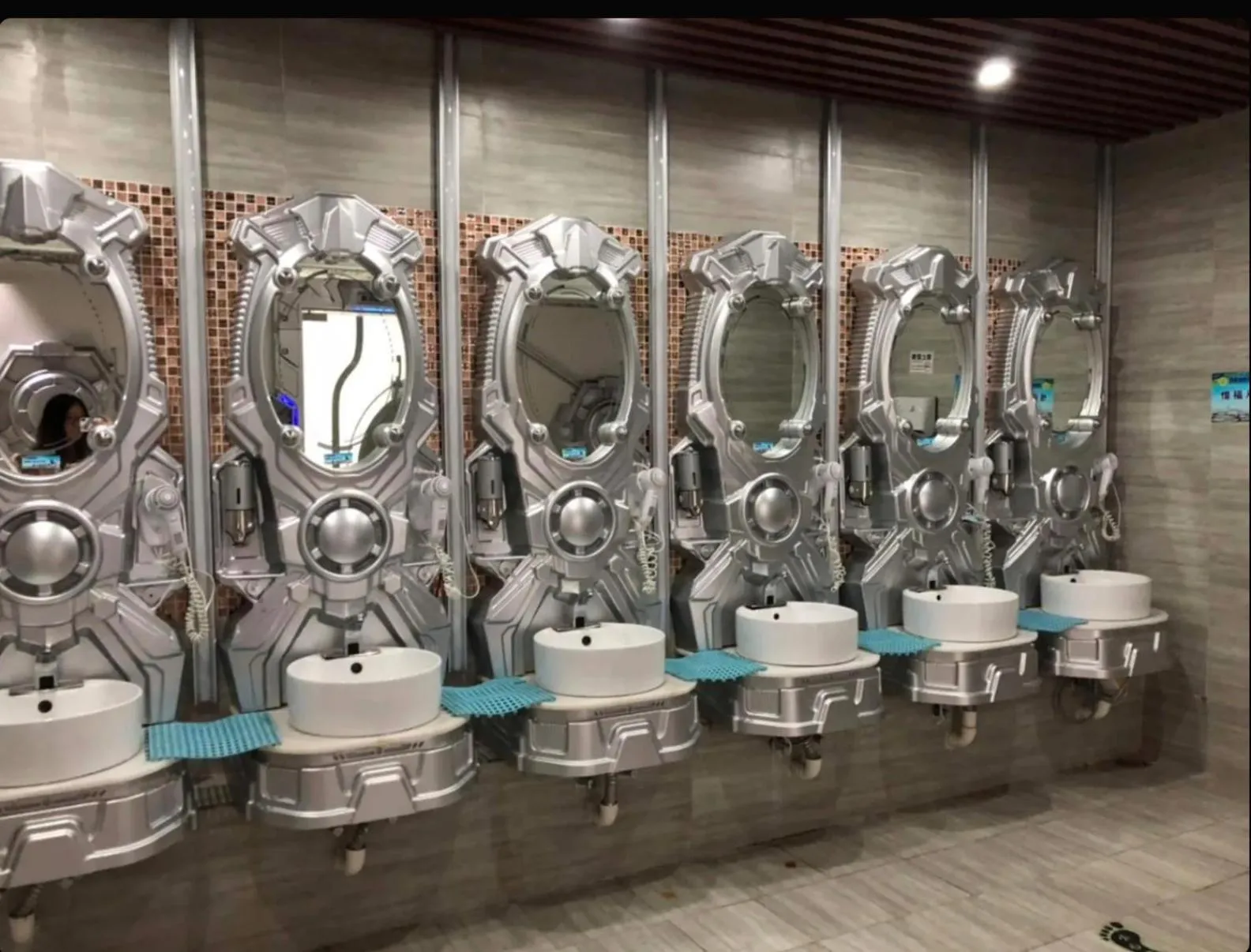 Bathroom in Zhuhai Dreamers Capsule Hotel