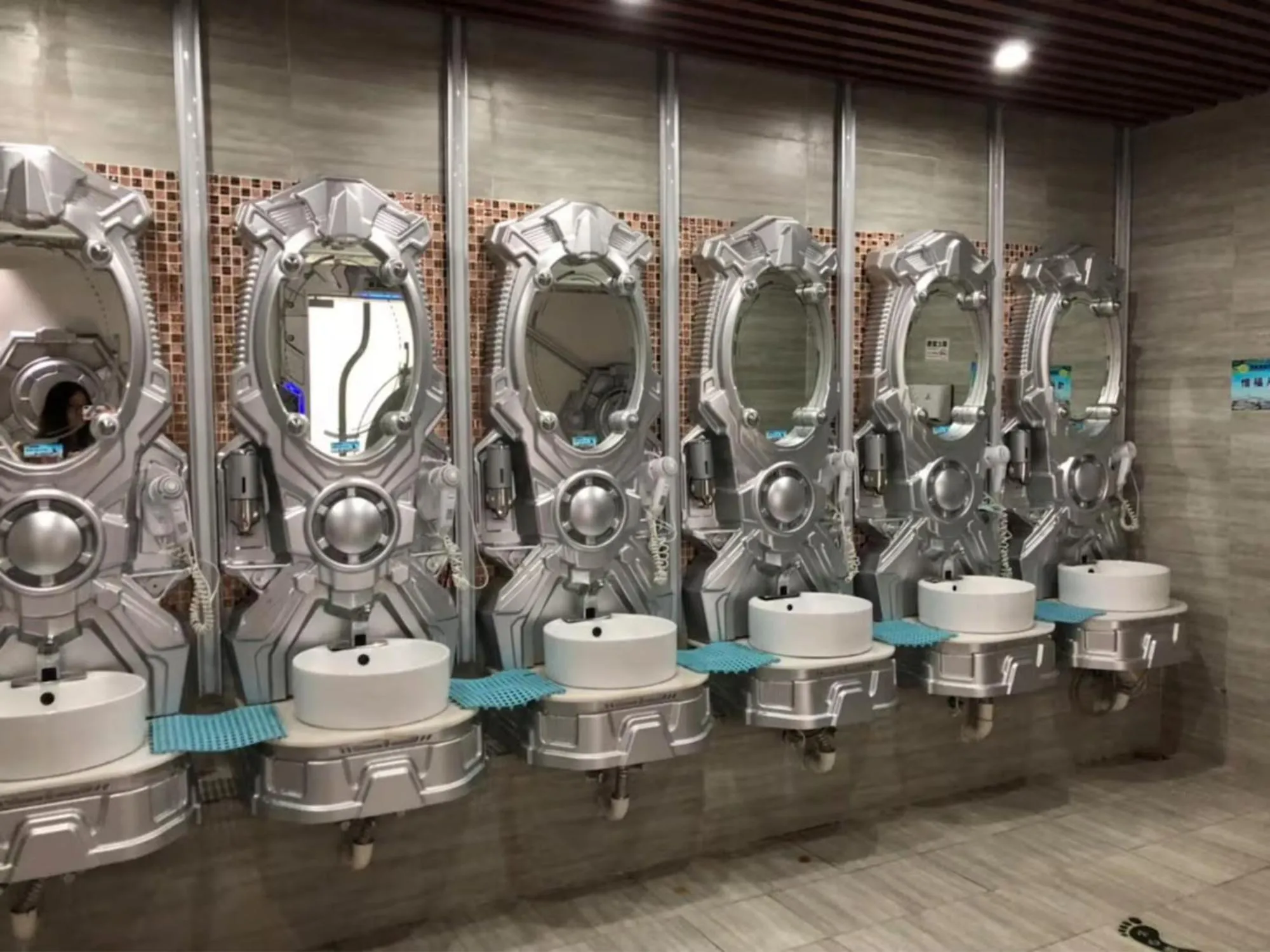 Toilet in Zhuhai Dreamers Capsule Hotel