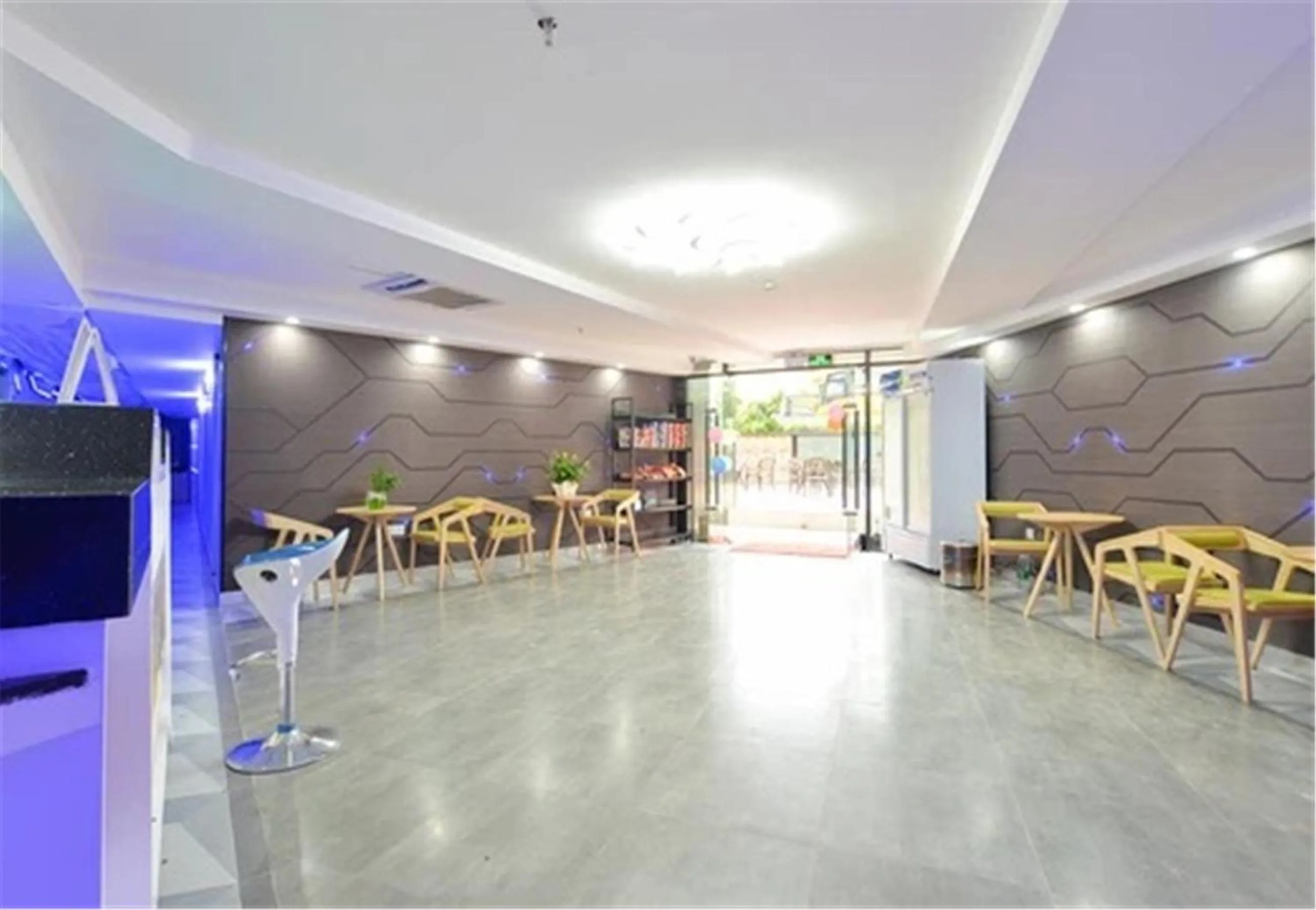 Lobby or reception in Zhuhai Dreamers Capsule Hotel