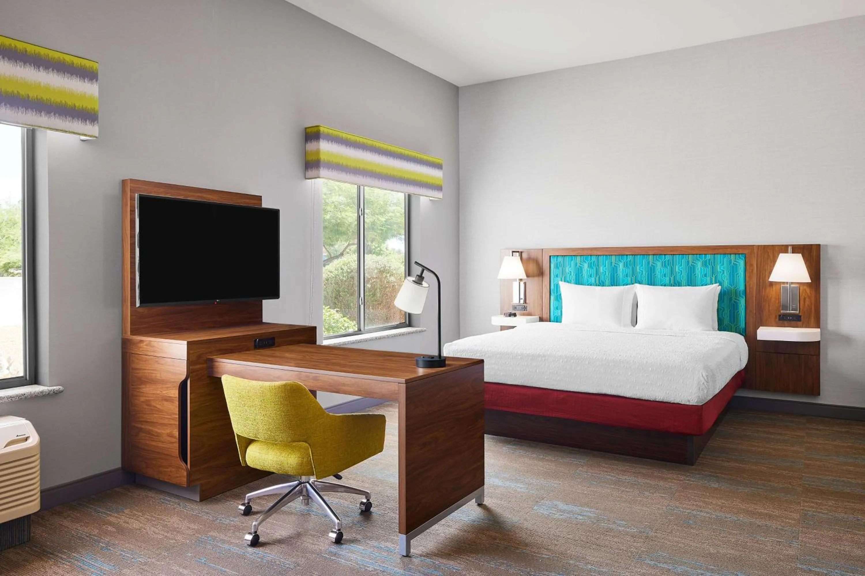 Bedroom, Bed in Hampton Inn & Suites Ridgecrest