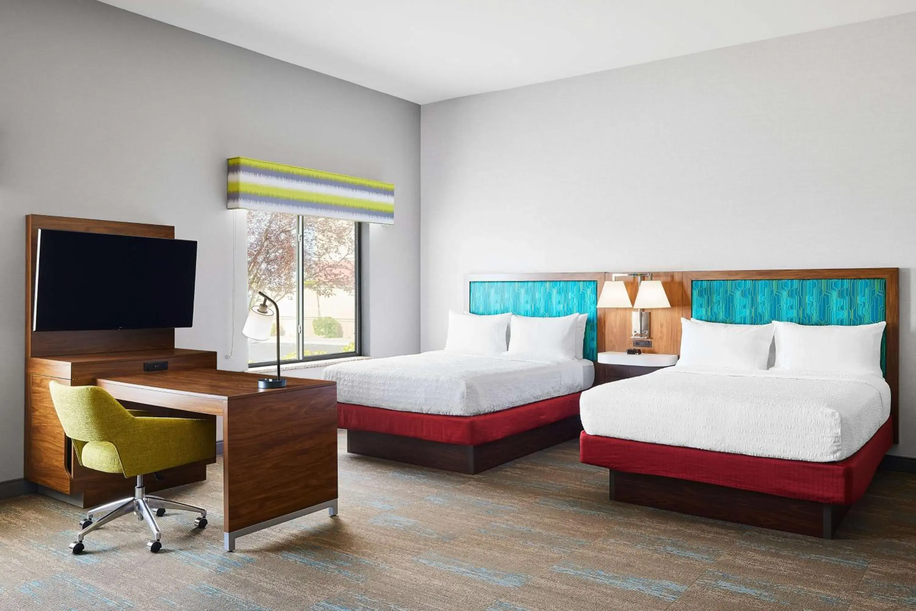 Bedroom, Bed in Hampton Inn & Suites Ridgecrest Bedroom, Bed in Hampton Inn & Suites Ridgecrest