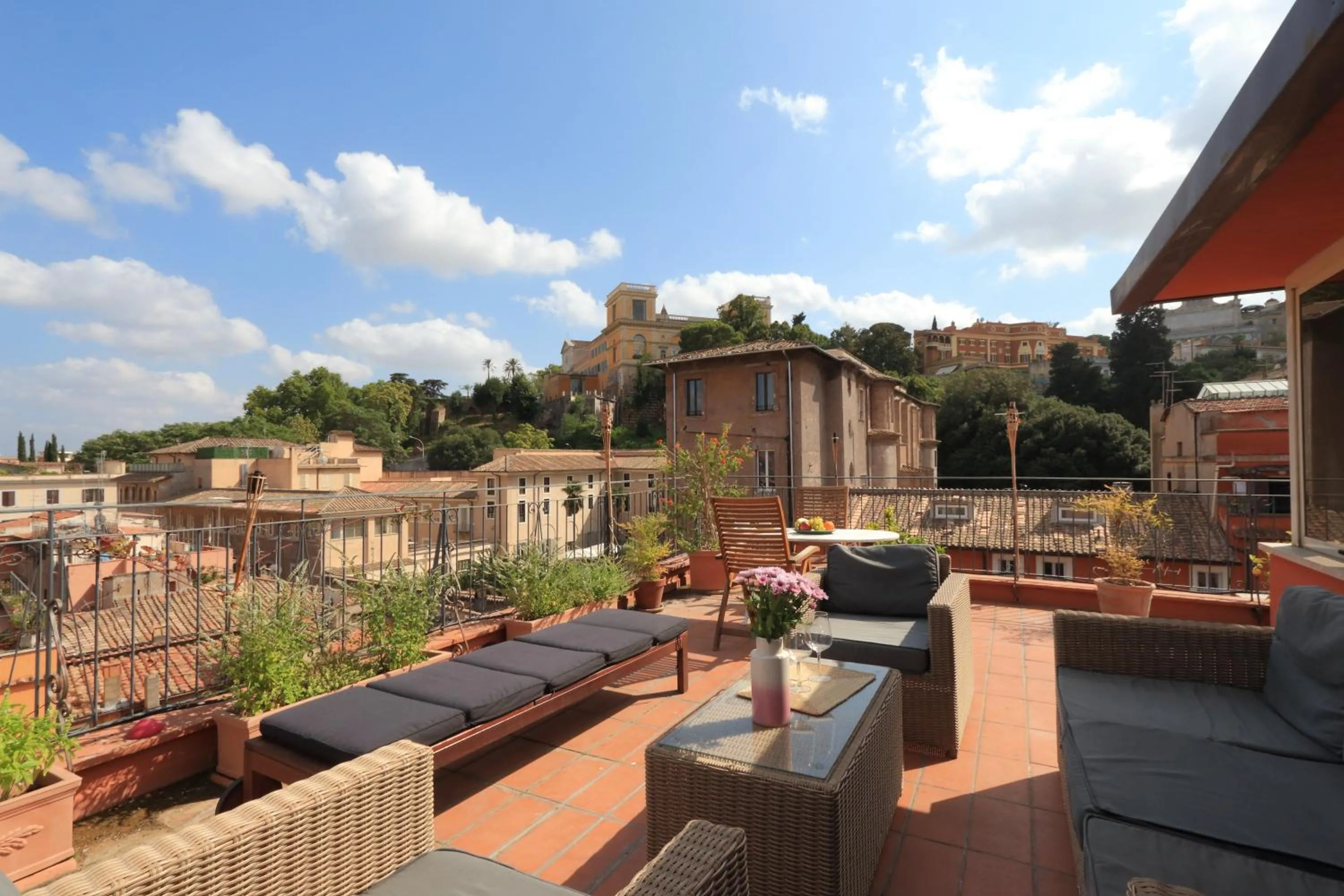 Balcony/Terrace in Garibaldi 2