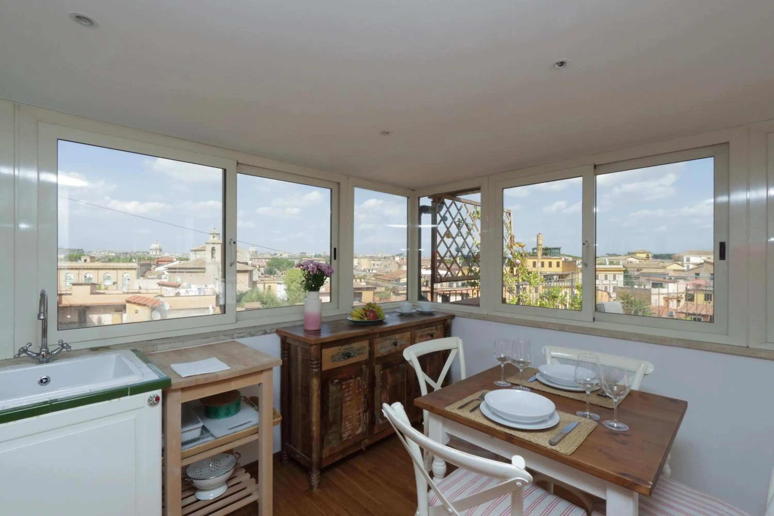 Kitchen or kitchenette in Garibaldi 2