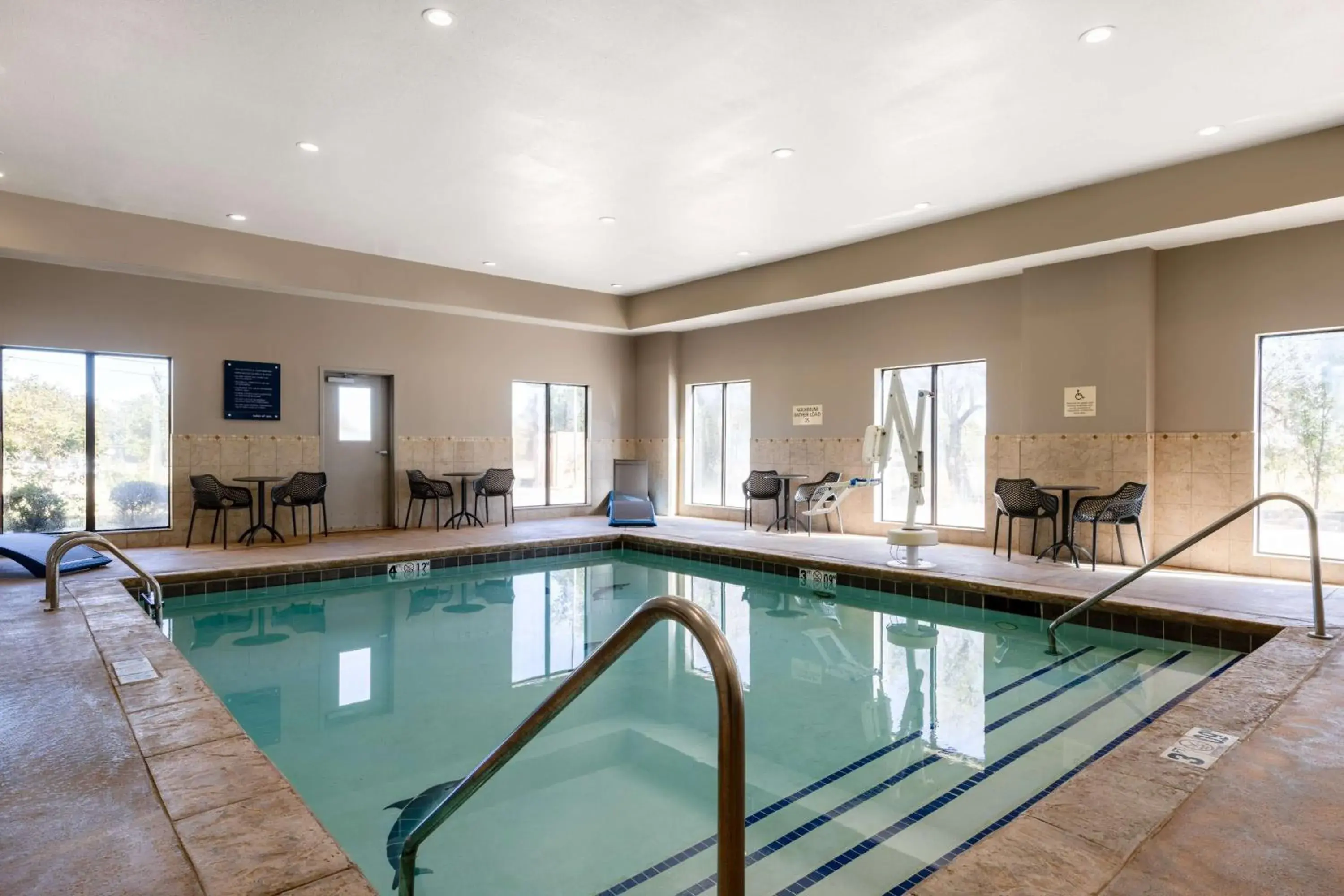 Pool view in Hampton Inn & Suites Woodward Pool view in Hampton Inn & Suites Woodward