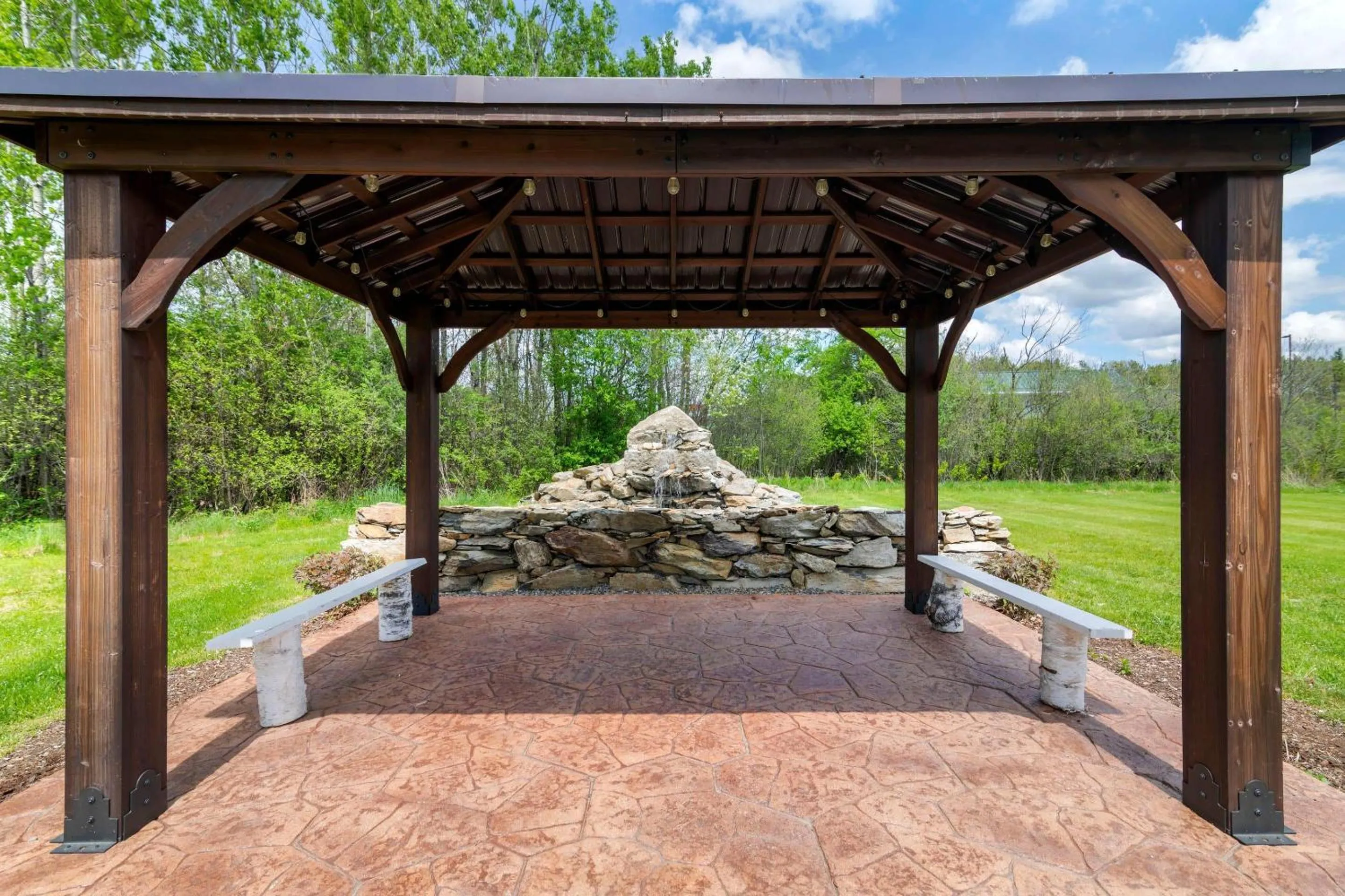 Property building in Black Bear Inn, an Ascend Collection Hotel