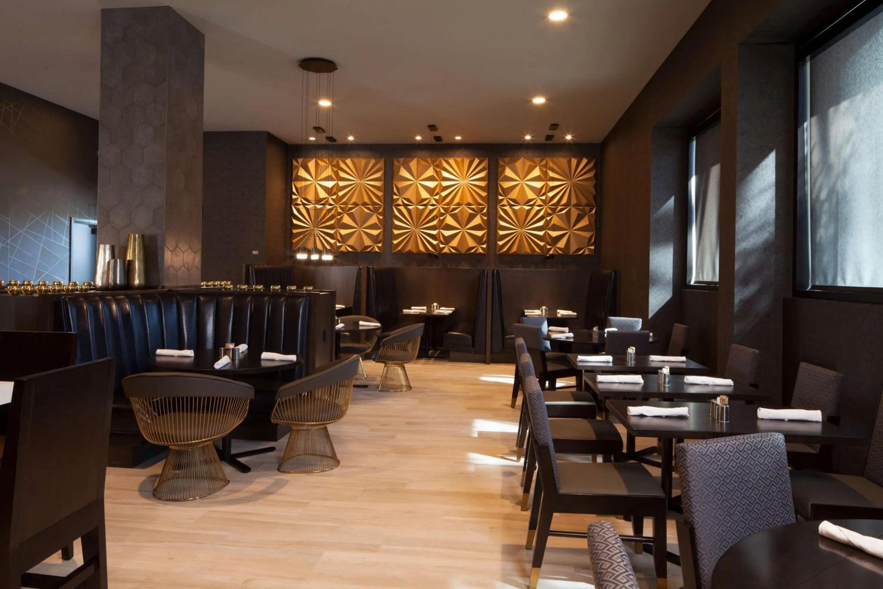 Restaurant/places to eat in Homewood Suites By Hilton Los Angeles International Airport