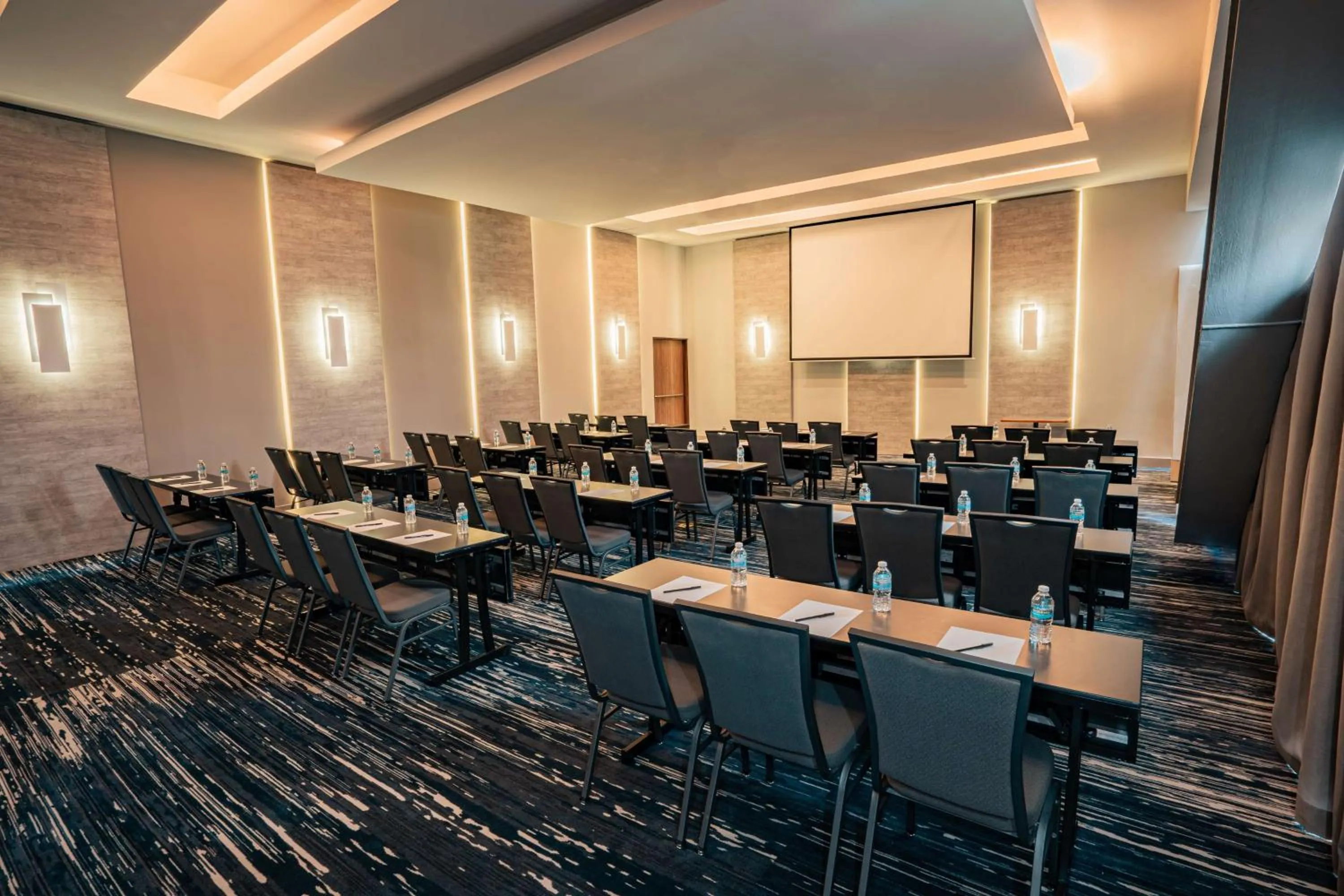 Meeting/conference room in Hilton Garden Inn Mexico City Santa Fe