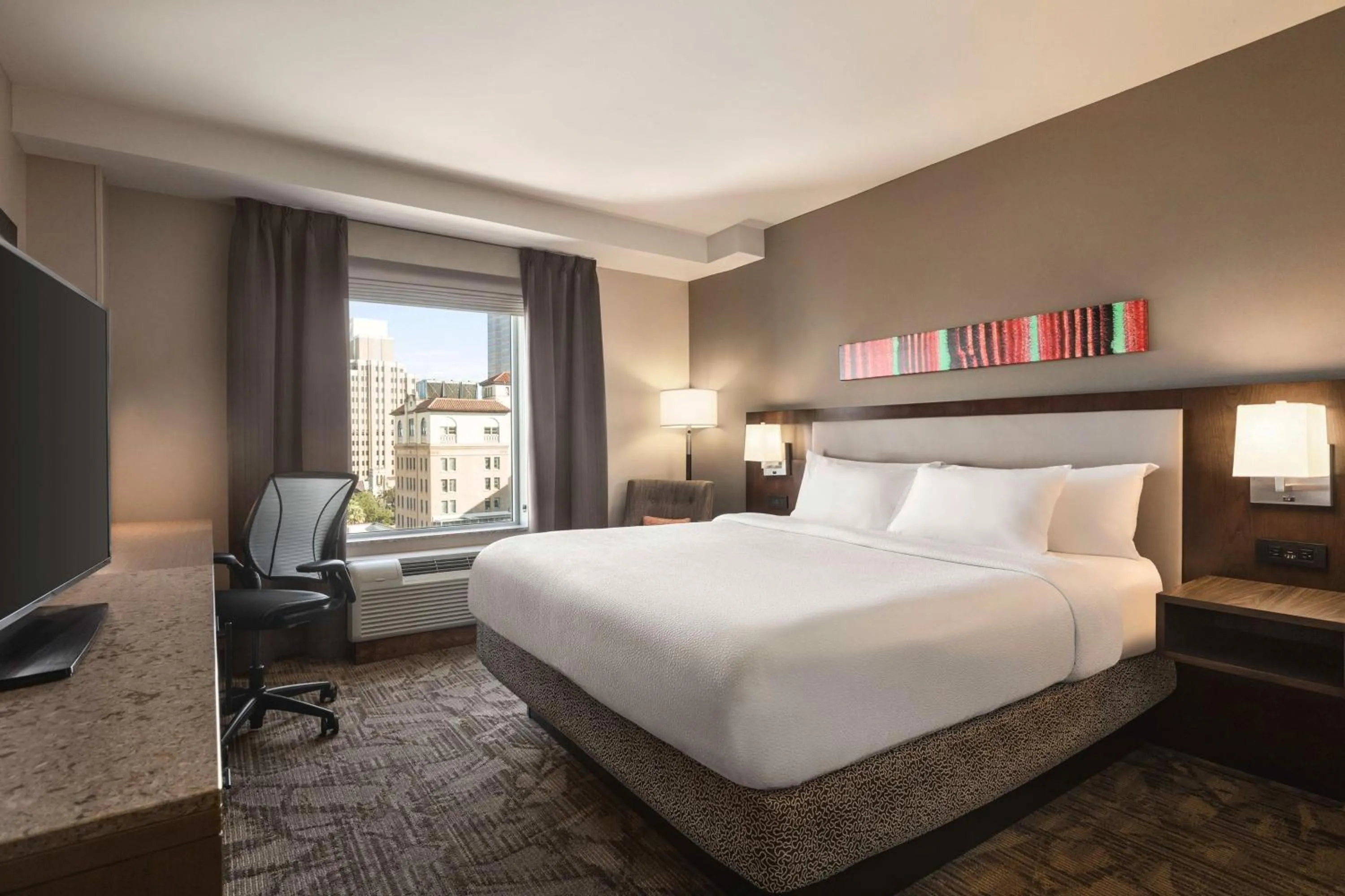 Bed in Hilton Garden Inn San Antonio Downtown Riverwalk