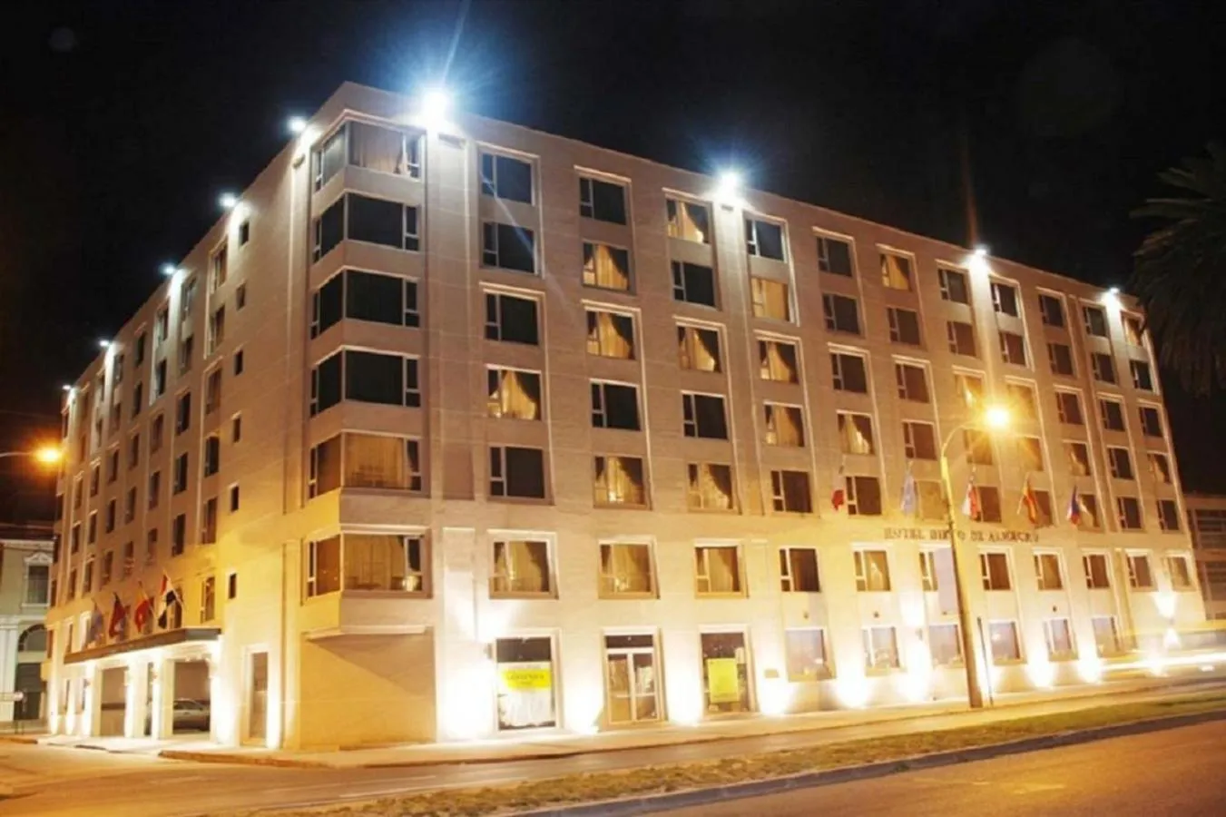 Facade/entrance in Hotel Diego de Almagro Valparaíso