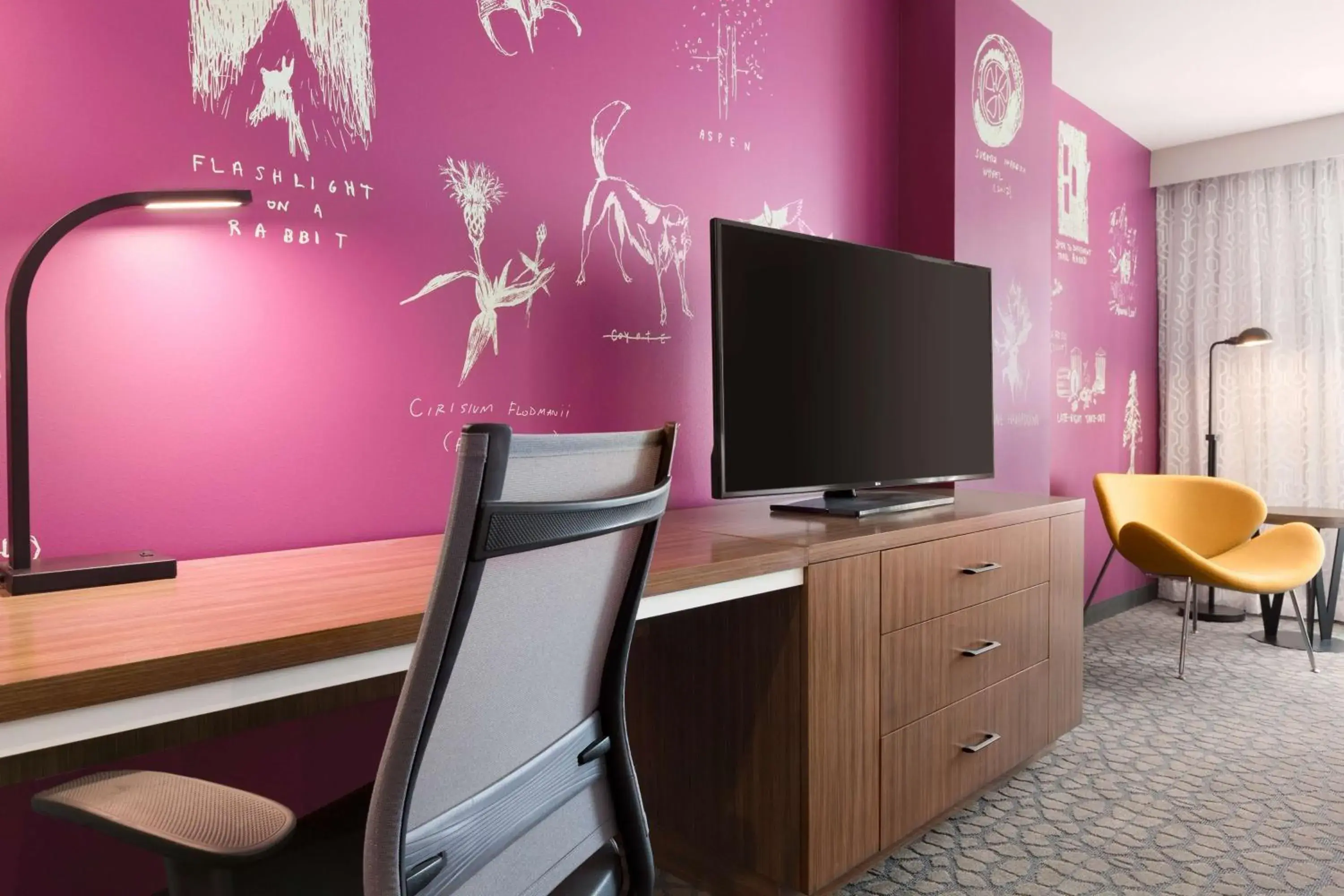 Queen Room with Two Queen Beds in Hilton Garden Inn Boulder Queen Room with Two Queen Beds in Hilton Garden Inn Boulder