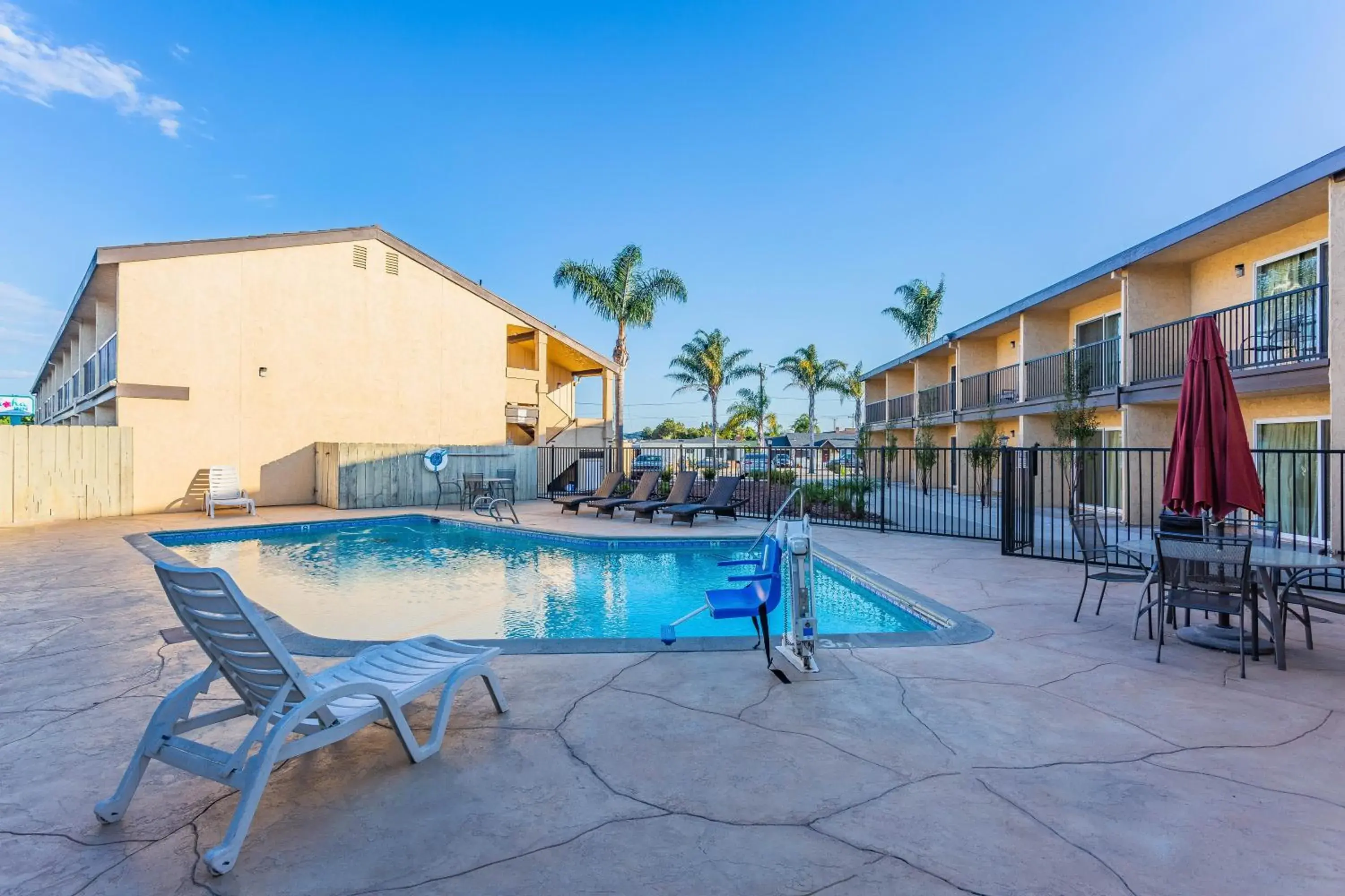 Pool view in Aloha Inn Pool view in Aloha Inn