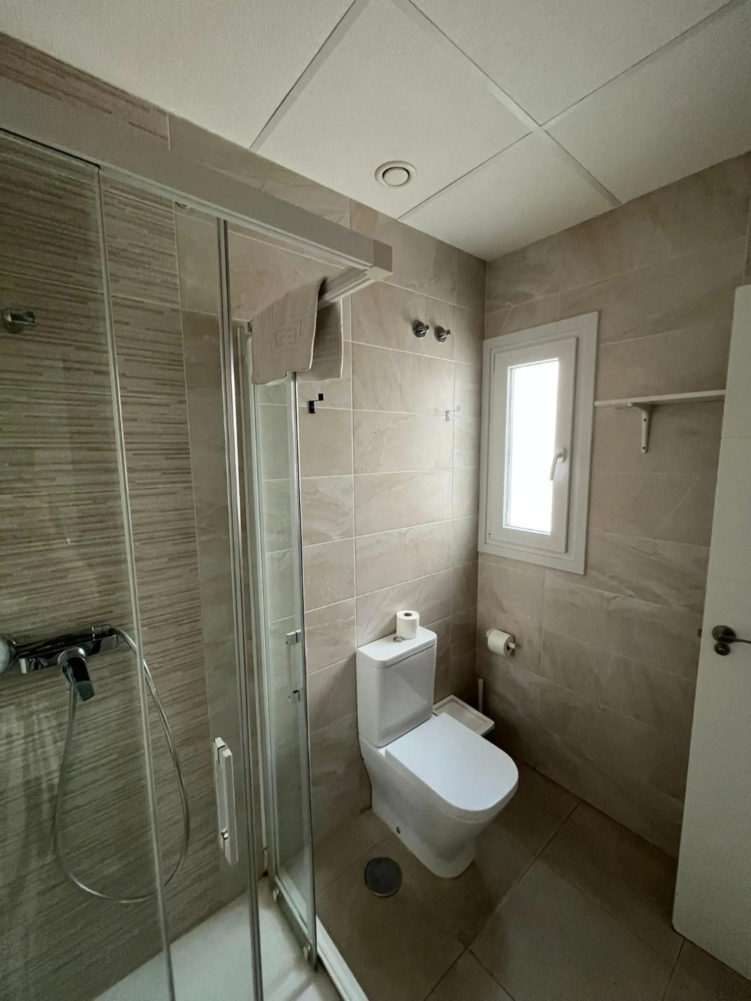 Shower in Hostel A2C