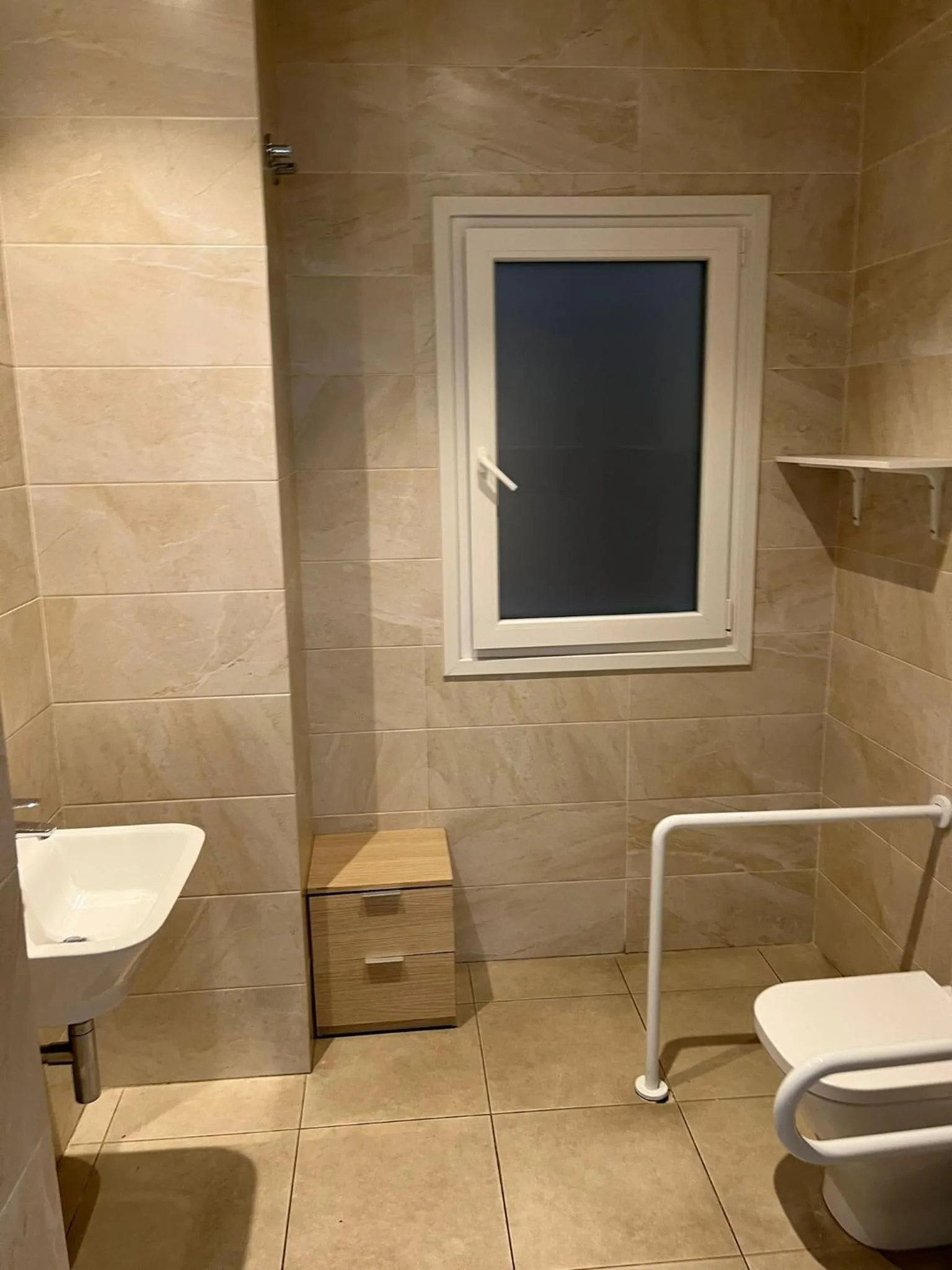 Toilet in Hostel A2C