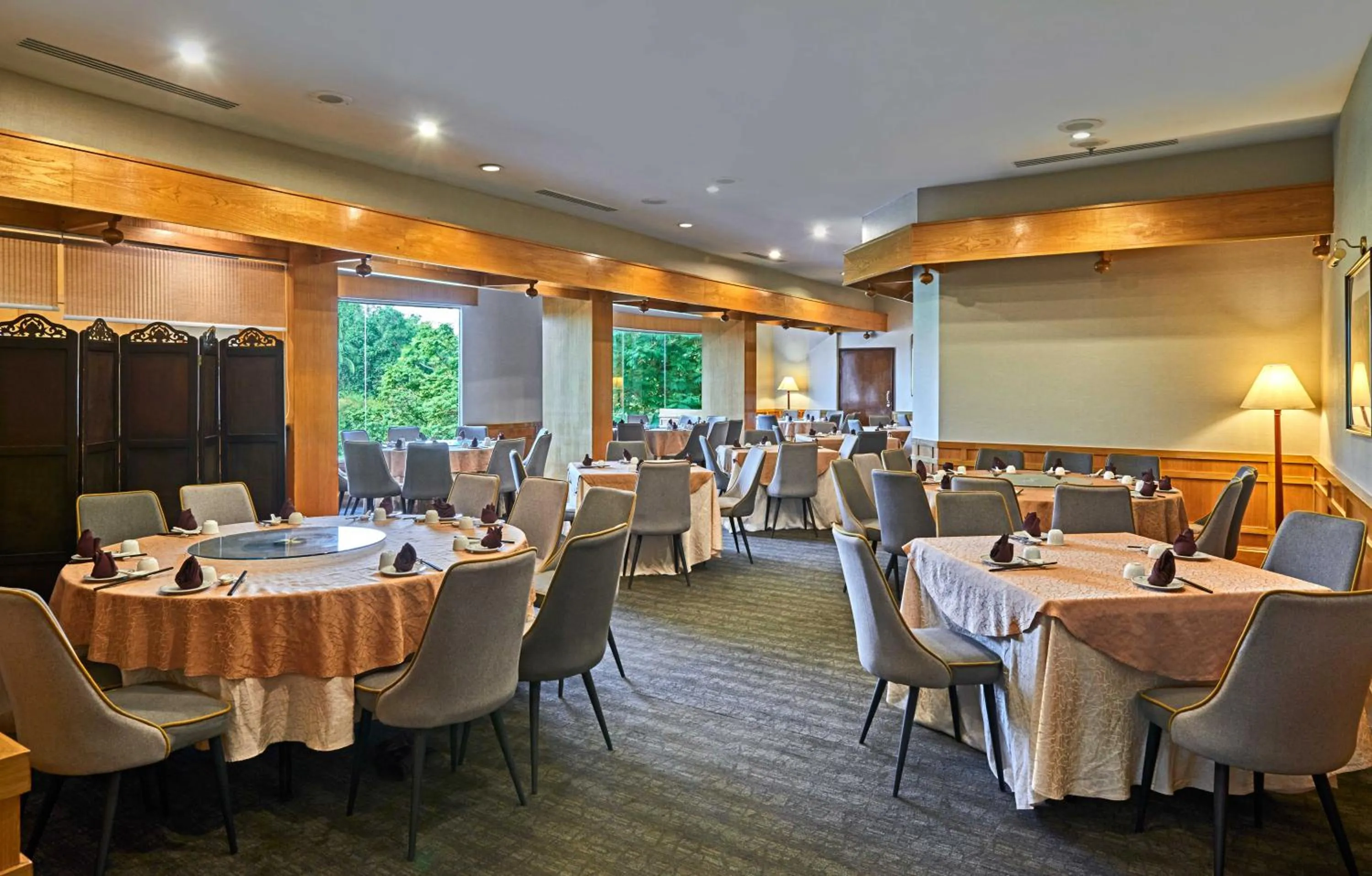 Communal kitchen in Swiss-Grand Beach Resort Kuantan