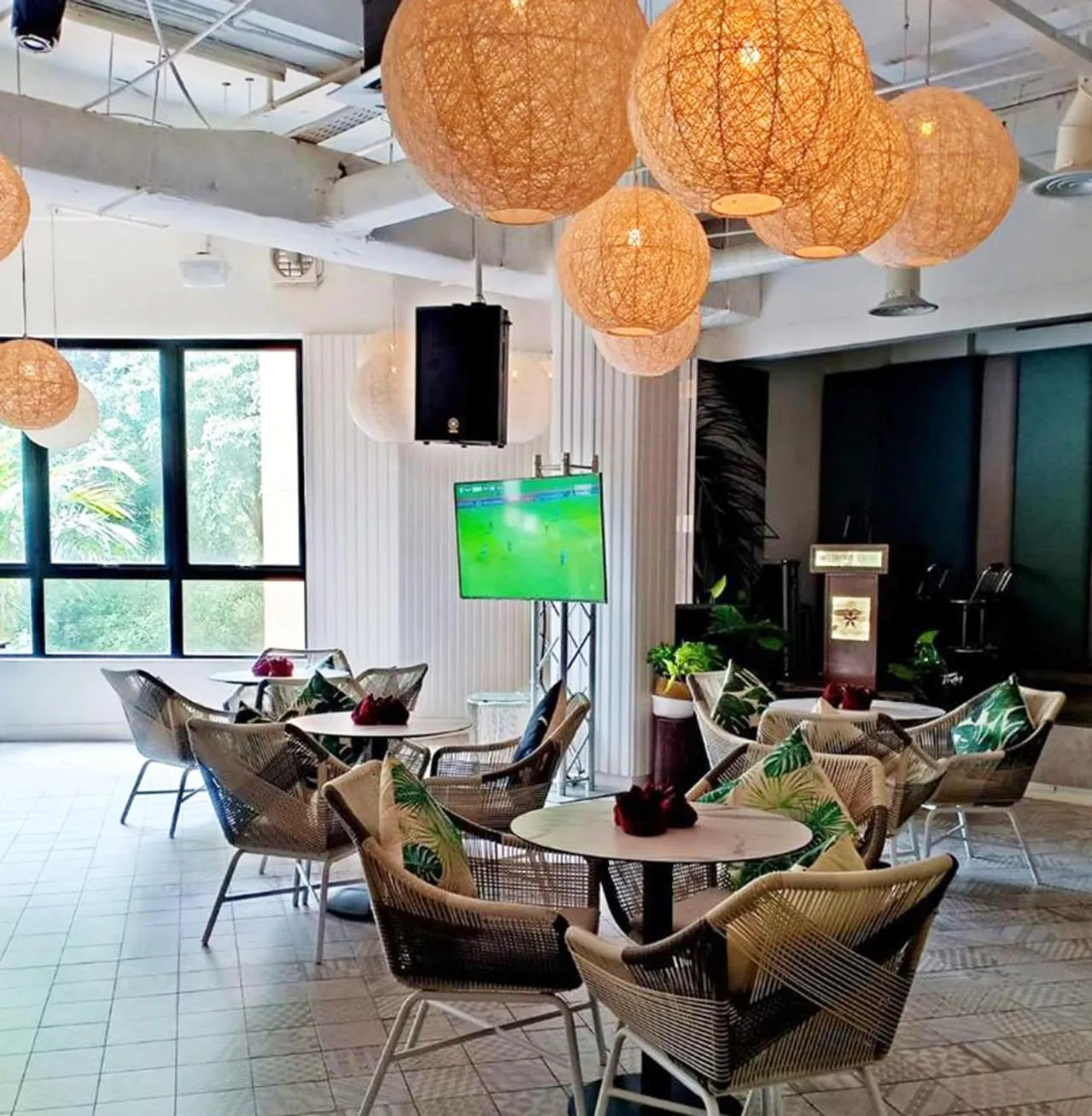 Restaurant/places to eat in Swiss-Grand Beach Resort Kuantan