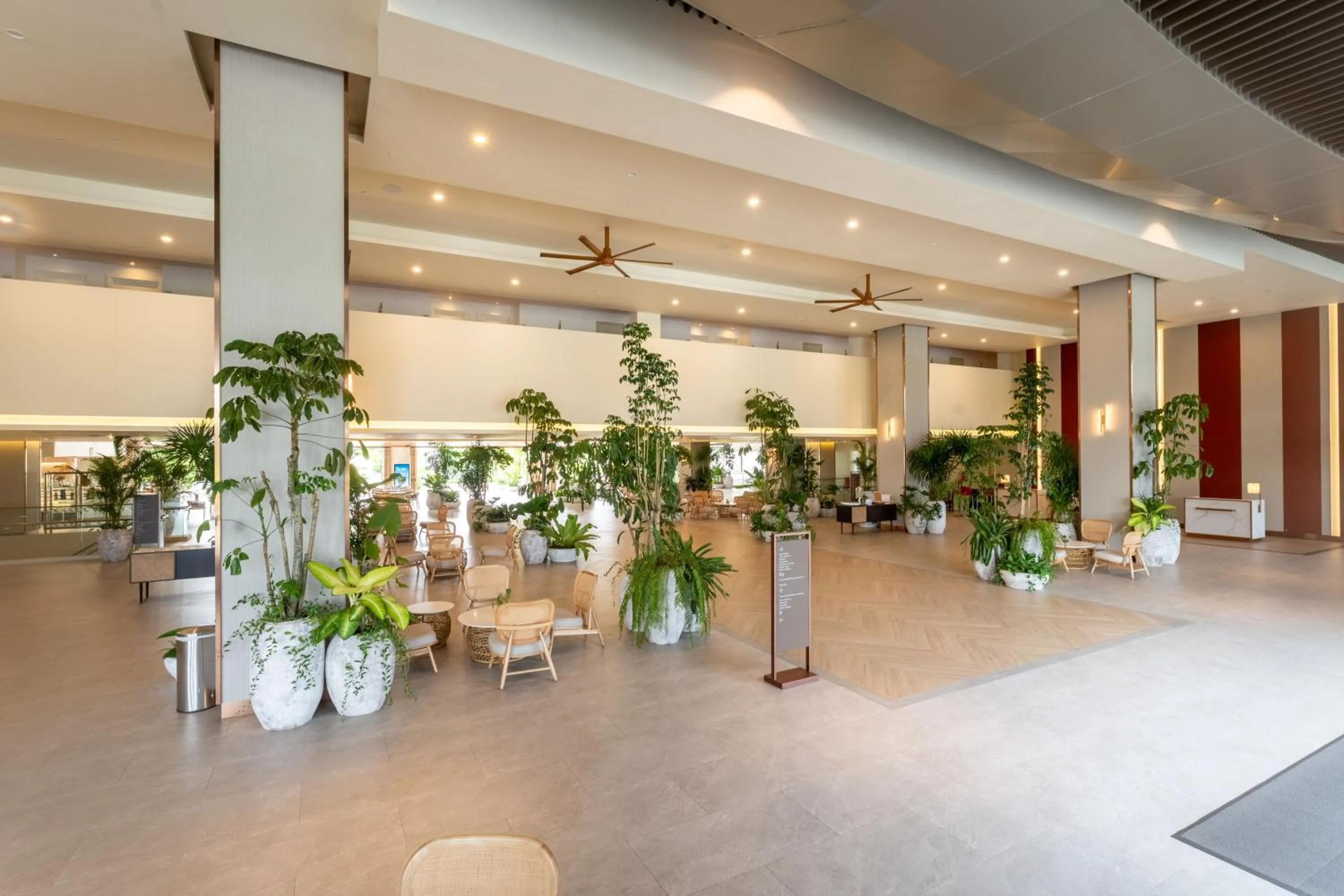 Lobby or reception in Swiss-Grand Beach Resort Kuantan