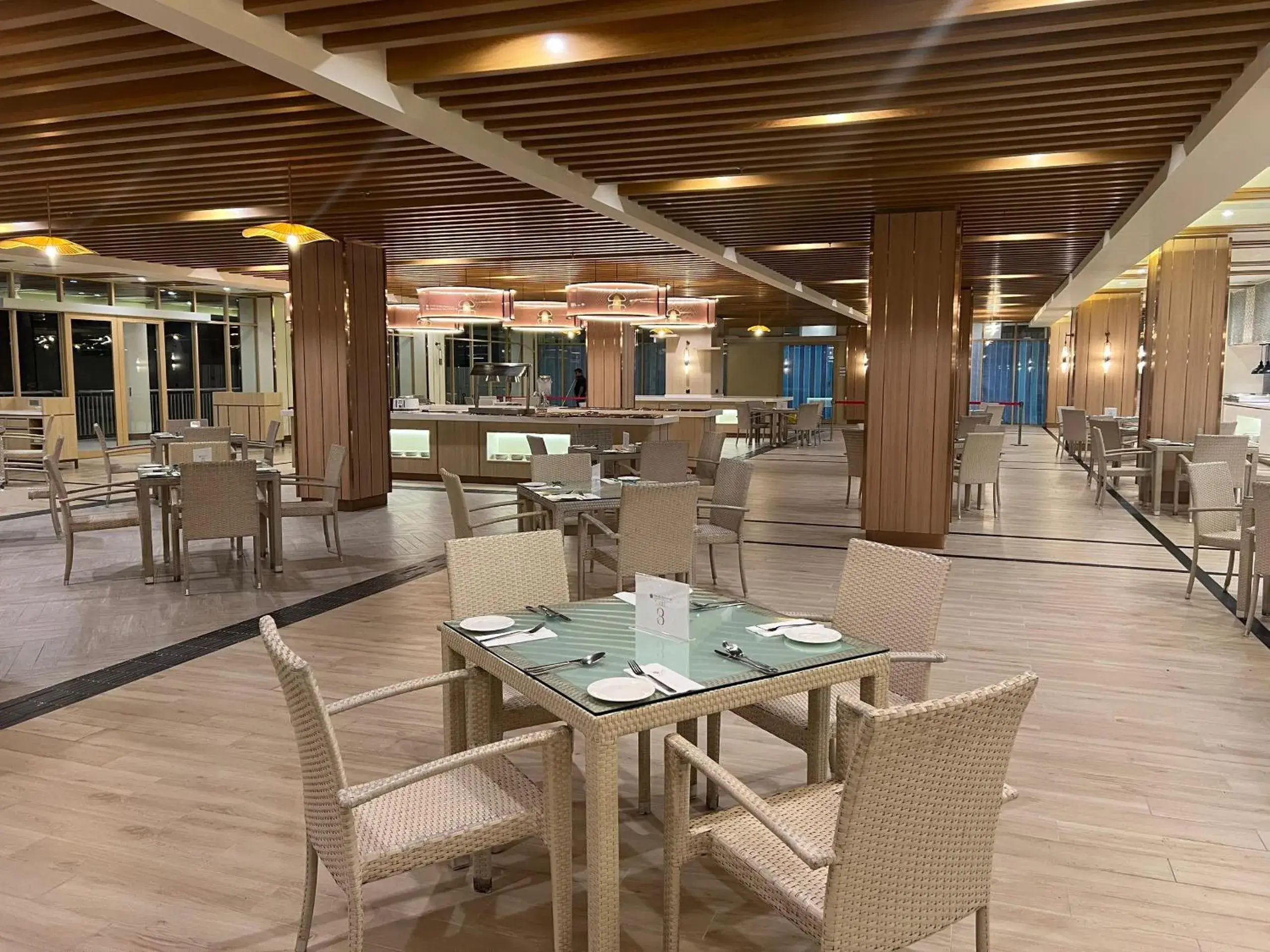 Restaurant/places to eat in Swiss-Garden Beach Resort, Kuantan Restaurant/places to eat in Swiss-Garden Beach Resort, Kuantan