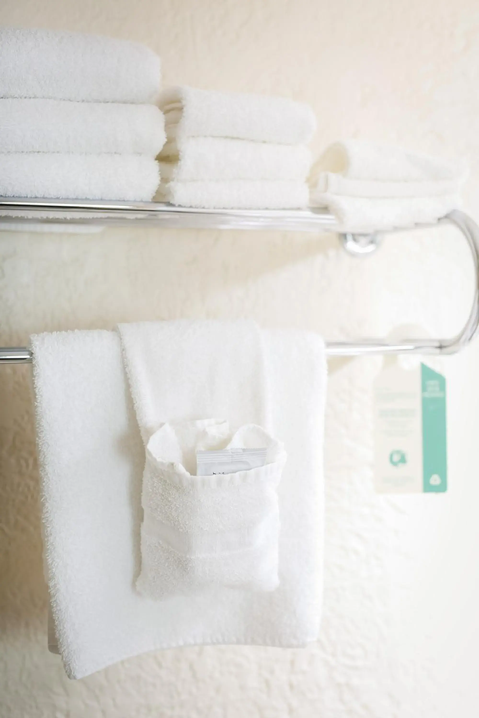 Standard King Room in Billings Hotel & Convention Center Standard King Room in Billings Hotel & Convention Center