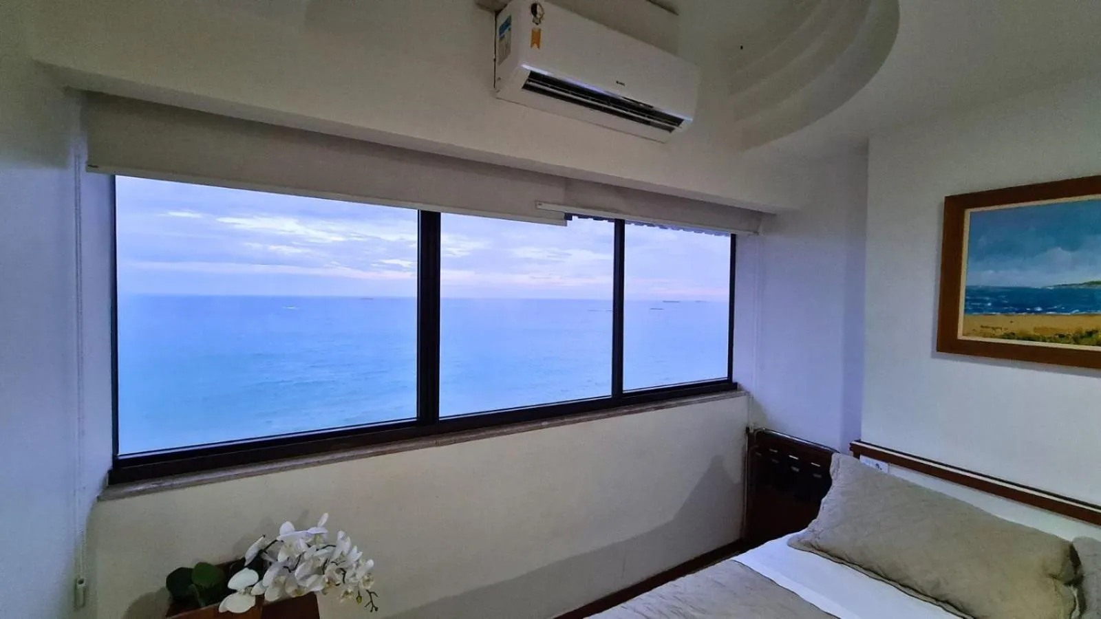 Em frente ao mar Praia da Costa dias incríveis