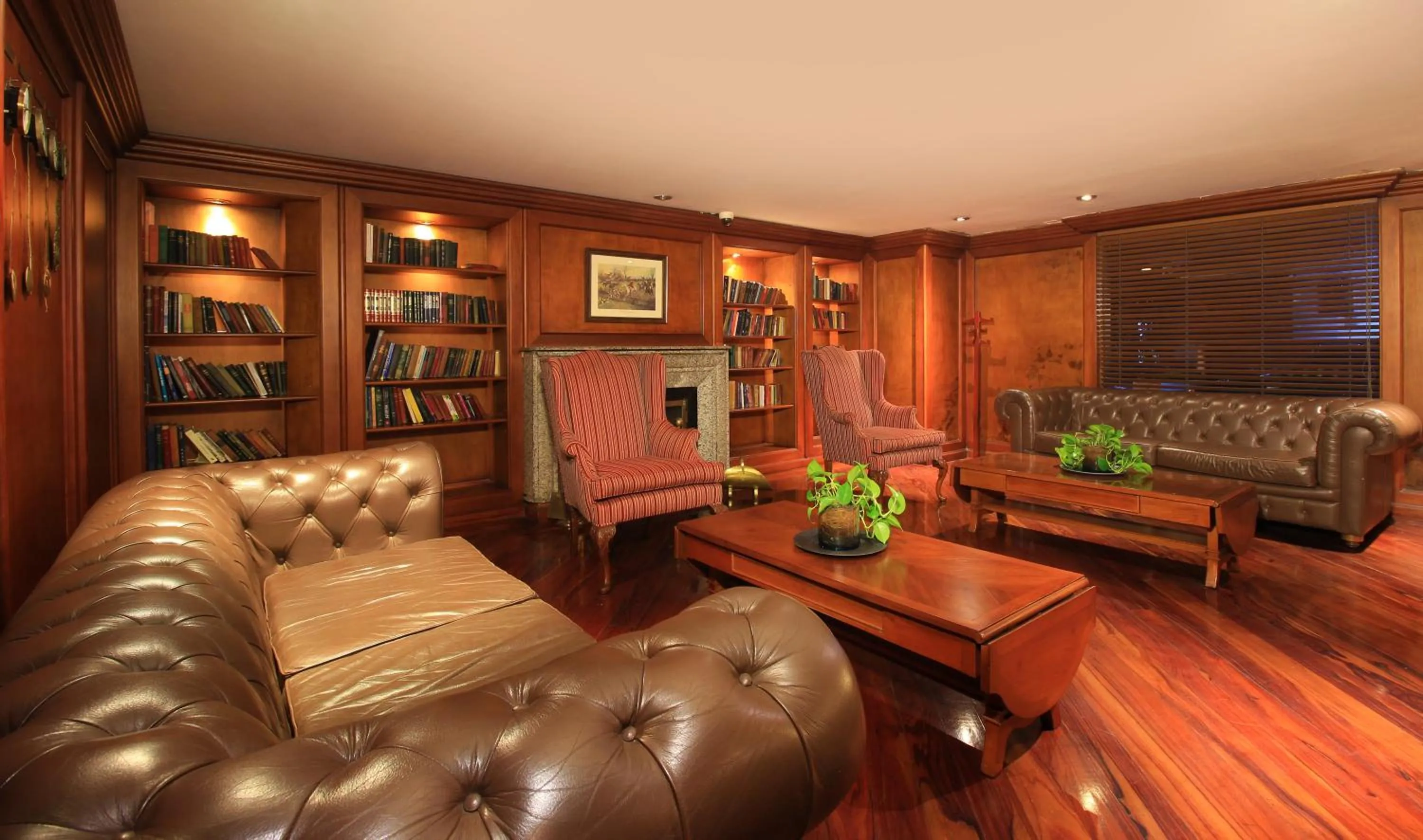 Property building in Hotel Windsor House Inn By GEH Suites