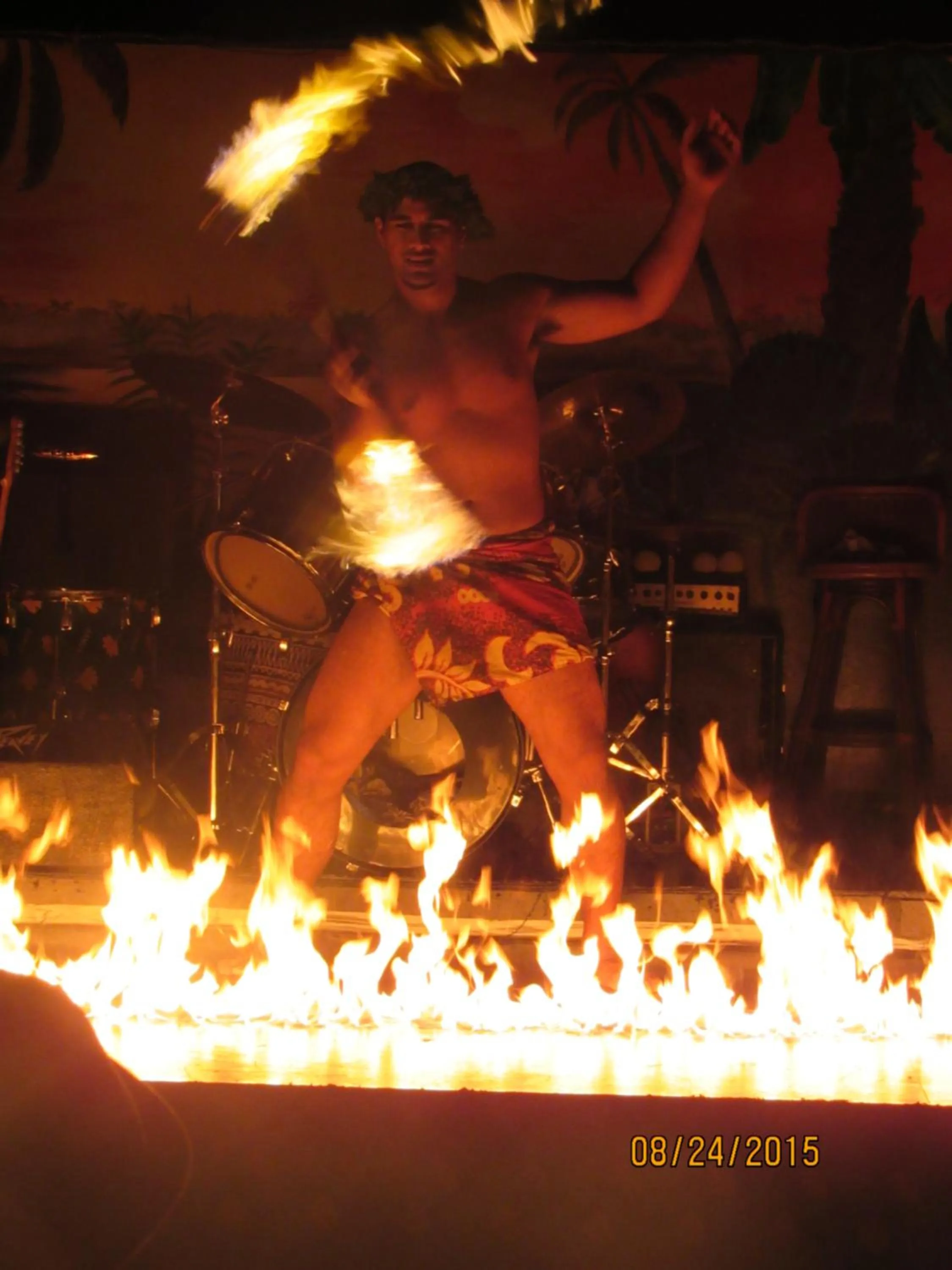 Entertainment in Tiki Resort - Lake George