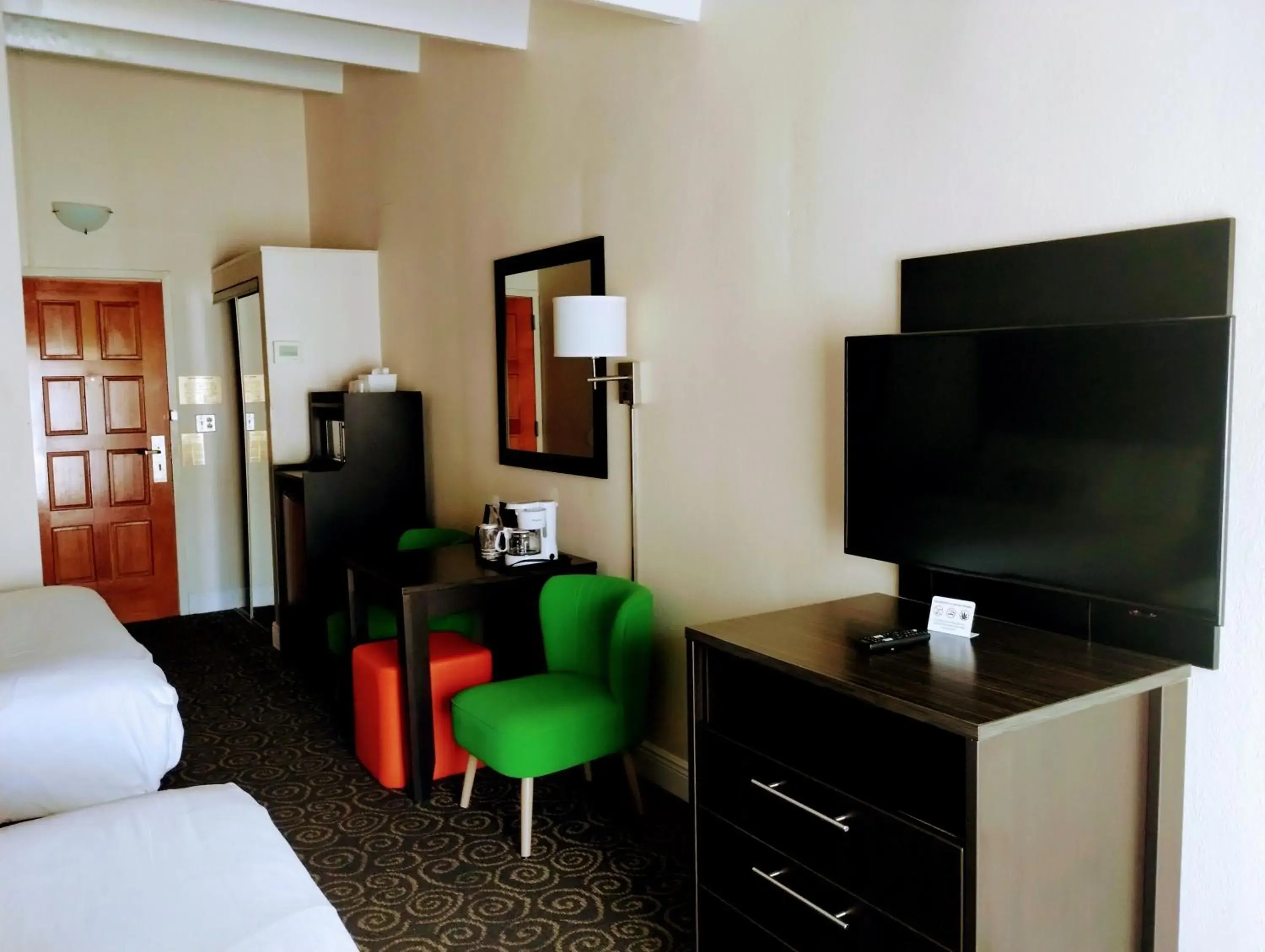 Bedroom, Bed in Tiki Resort - Lake George Bedroom, Bed in Tiki Resort - Lake George