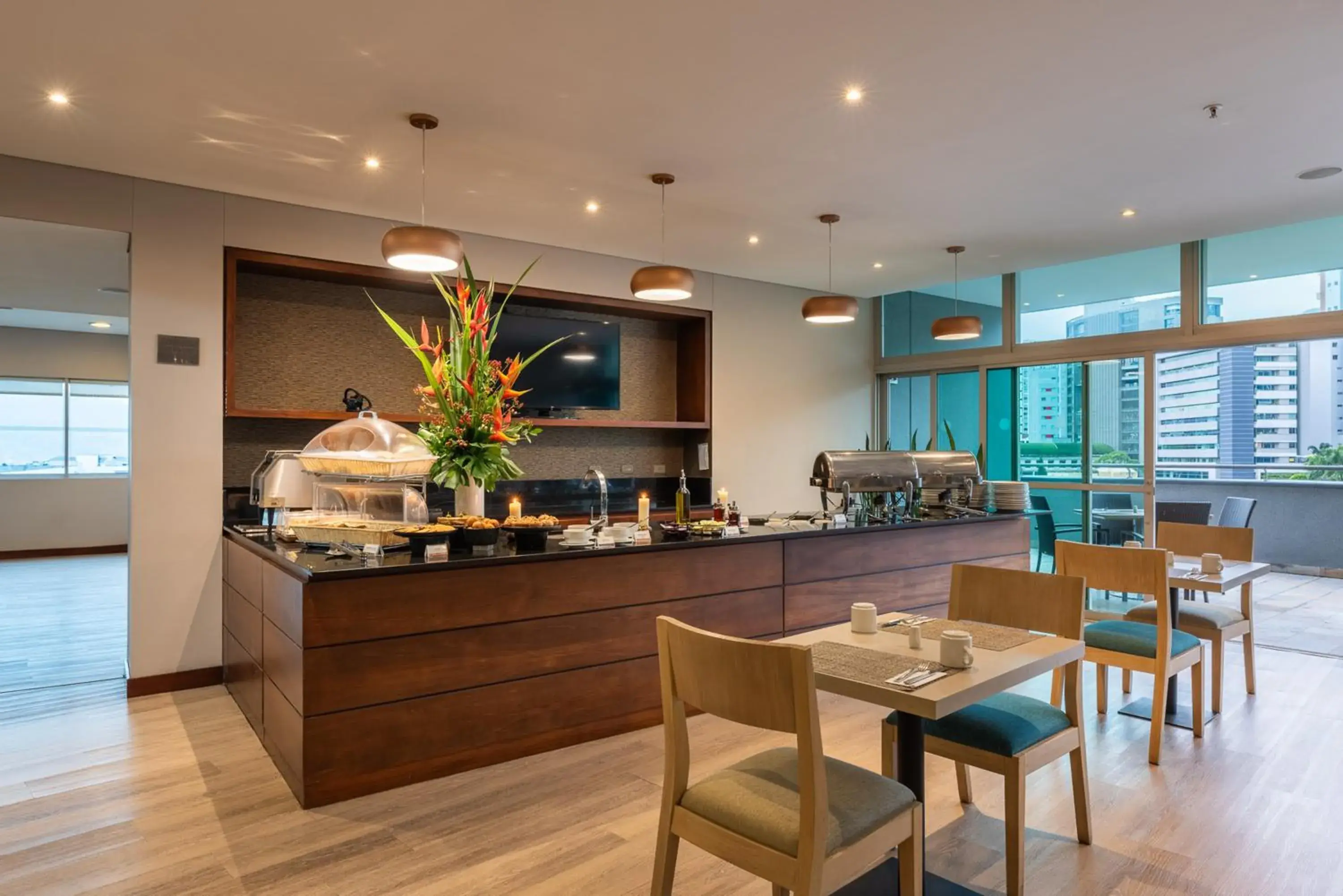 Restaurant/places to eat in Estelar Apartamentos Medellin Restaurant/places to eat in Estelar Apartamentos Medellin