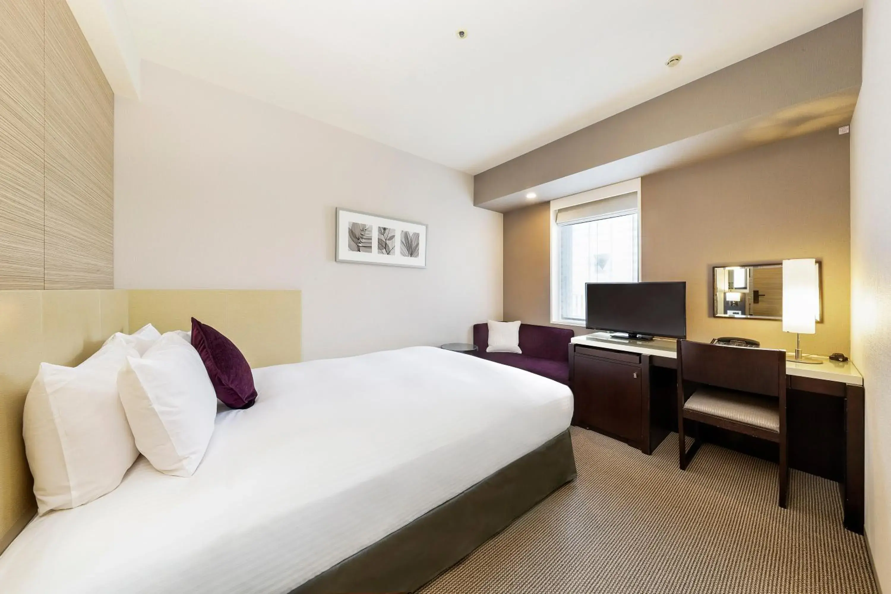 Bed in KOKO HOTEL Kobe Sannomiya Bed in KOKO HOTEL Kobe Sannomiya