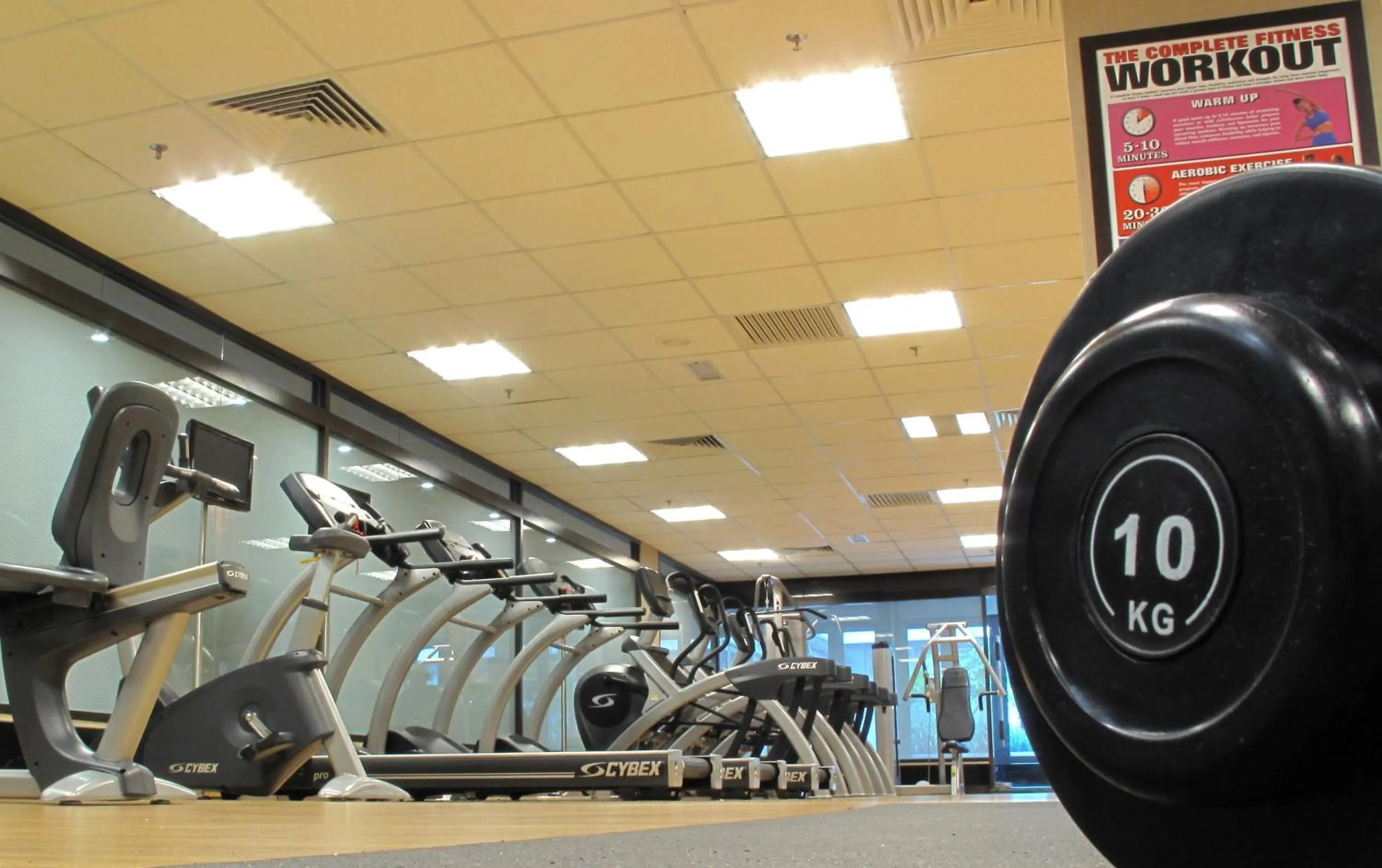 Fitness centre/facilities in Micasa All Suites Hotel