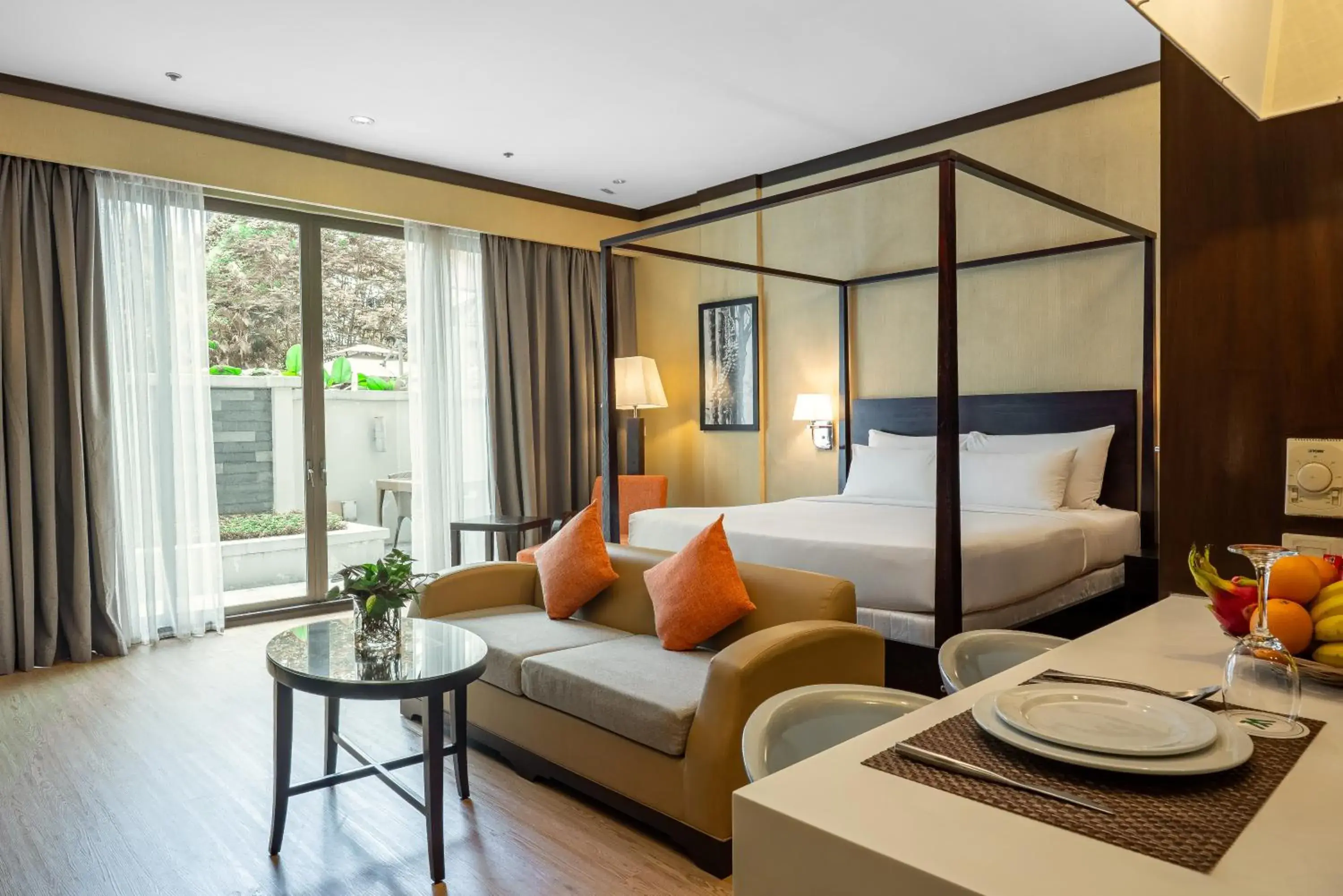 One Bedroom Lanai Suite in Micasa All Suites Hotel One Bedroom Lanai Suite in Micasa All Suites Hotel