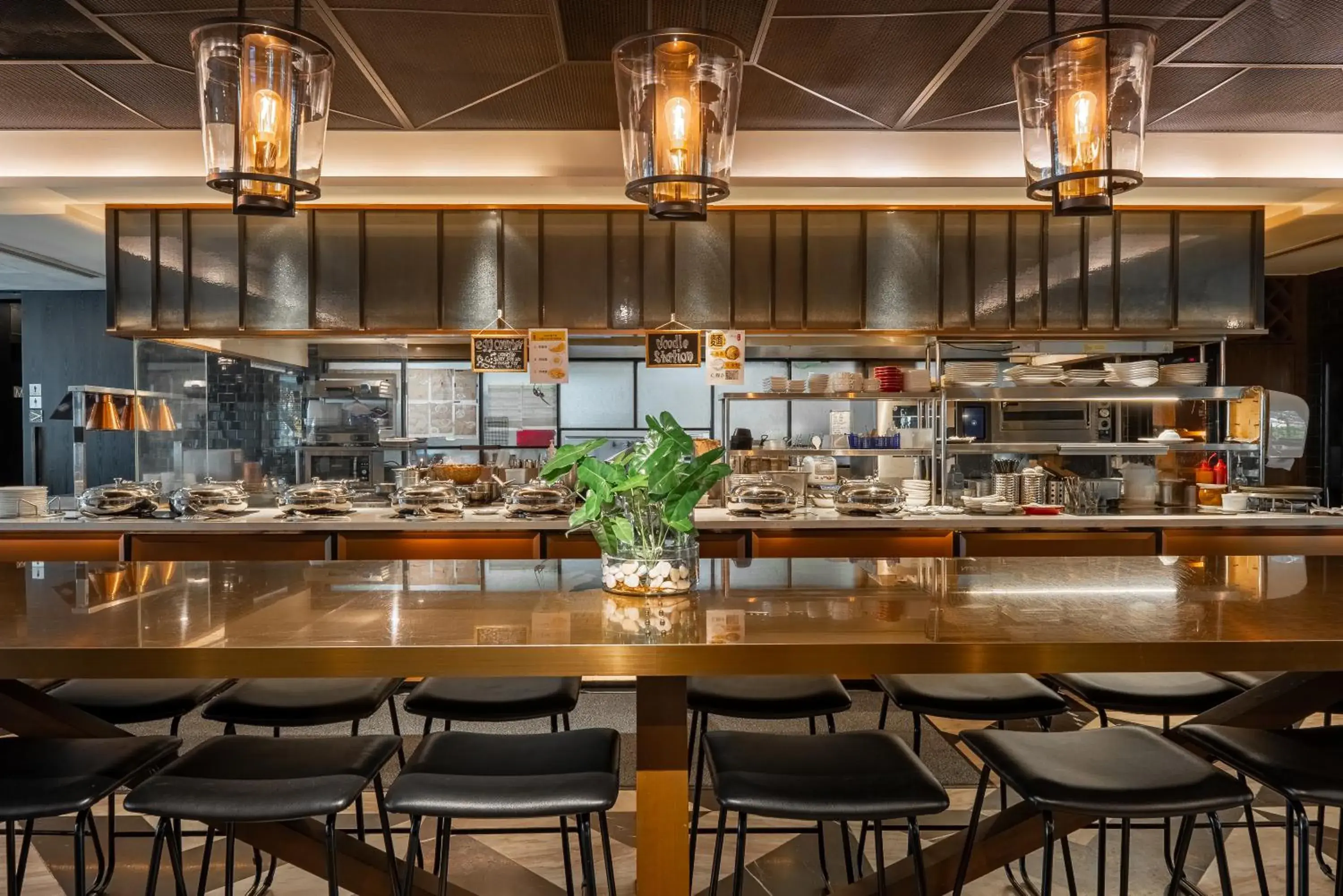 Restaurant/places to eat in Micasa All Suites Hotel Restaurant/places to eat in Micasa All Suites Hotel