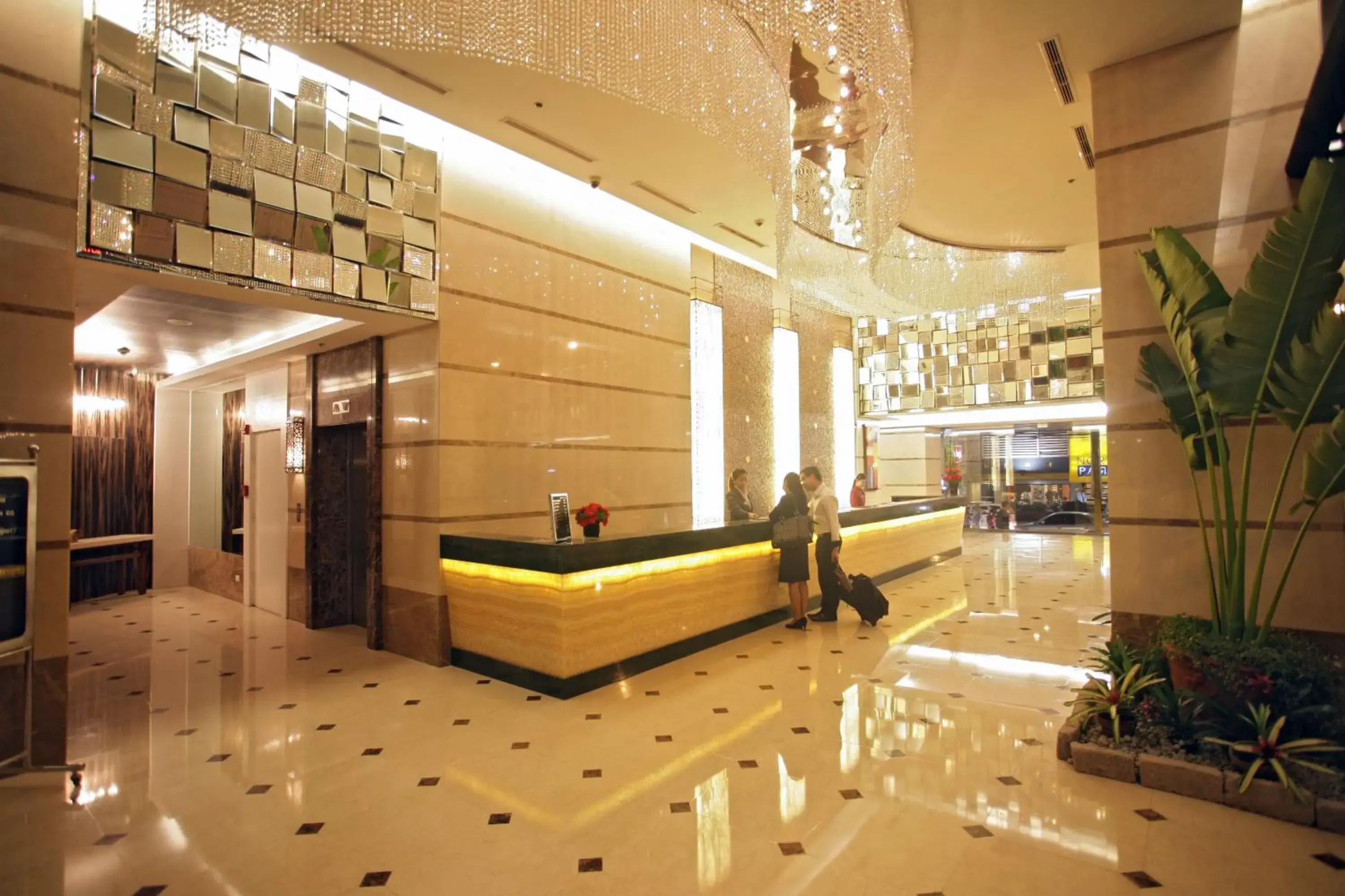 Lobby or reception in St Giles Hotel Makati Lobby or reception in St Giles Hotel Makati