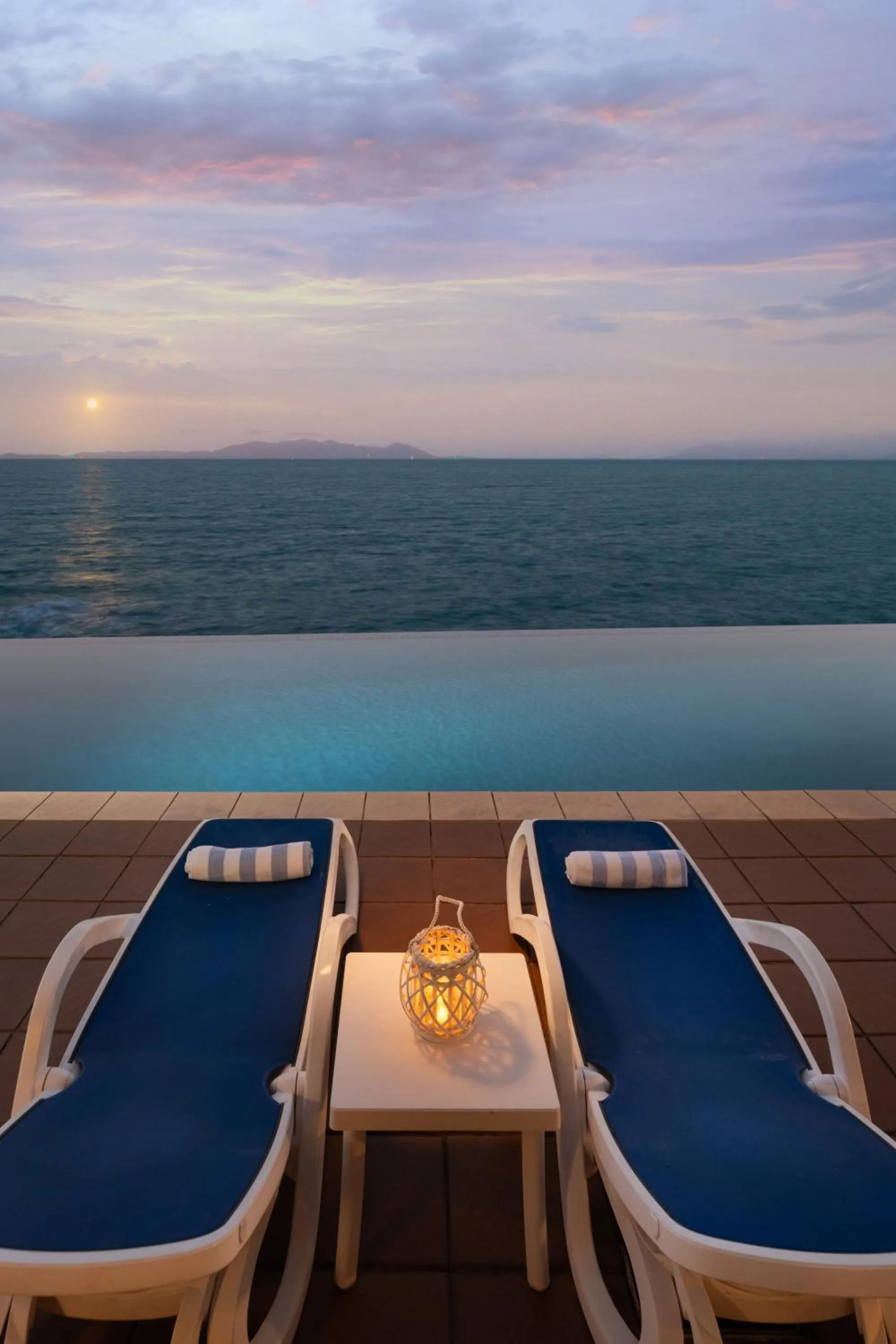 Pool view in Grand Mercure Apartments Magnetic Island