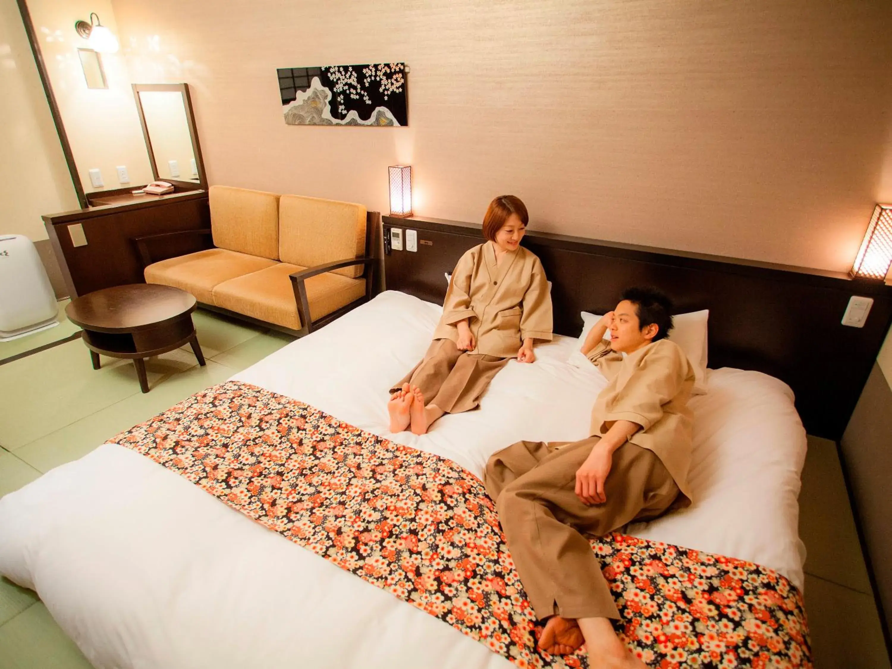 Deluxe Double Room with Shower - single occupancy in Takayama Ouan Deluxe Double Room with Shower - single occupancy in Takayama Ouan