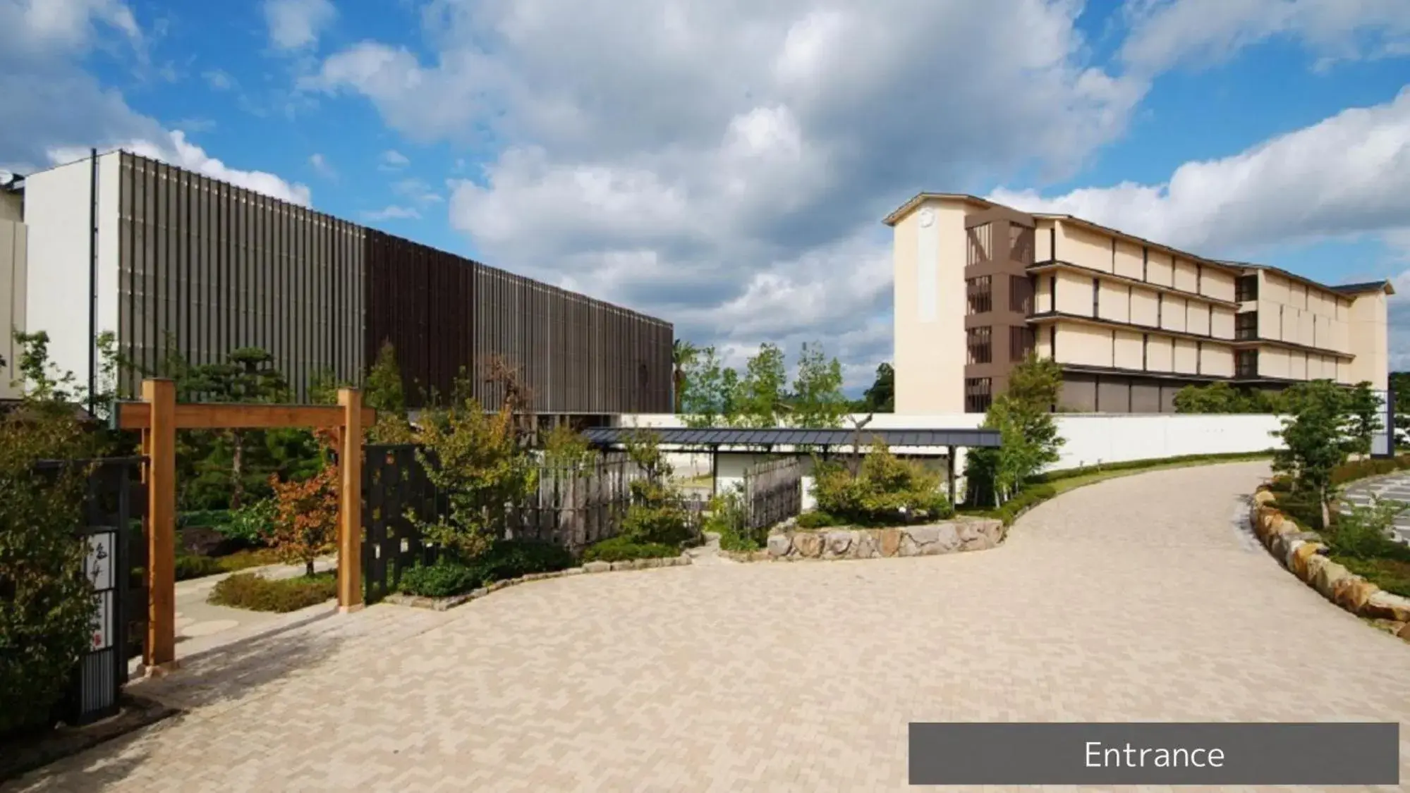 Property building in Hamachidorinoyu Kaisyu Property building in Hamachidorinoyu Kaisyu