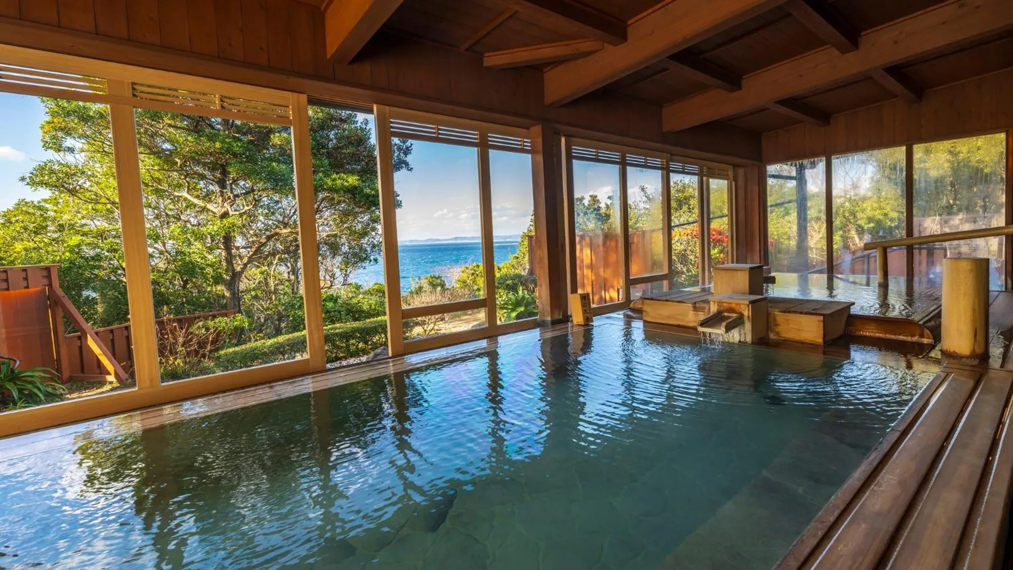 Public Bath in Hamachidorinoyu Kaisyu