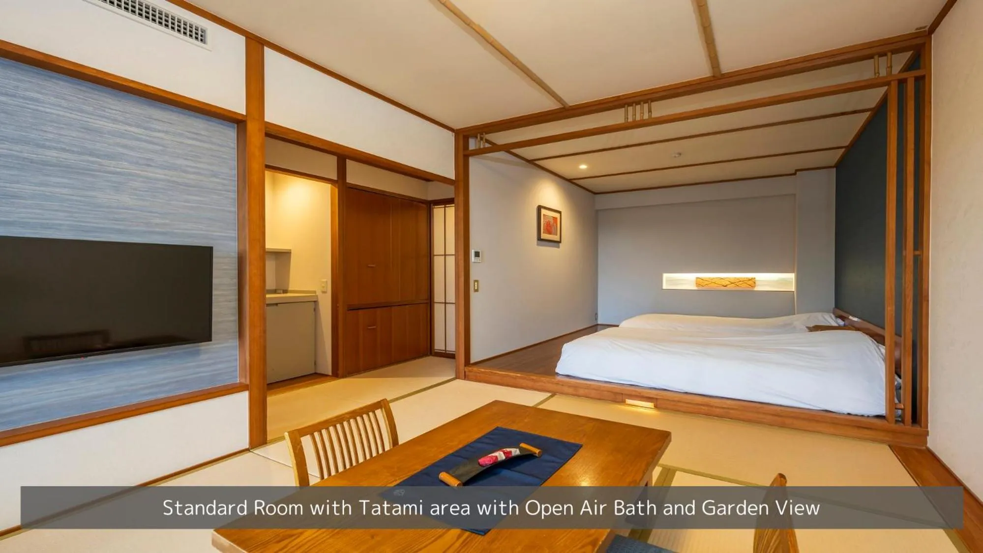 Photo of the whole room, Bed in Hamachidorinoyu Kaisyu