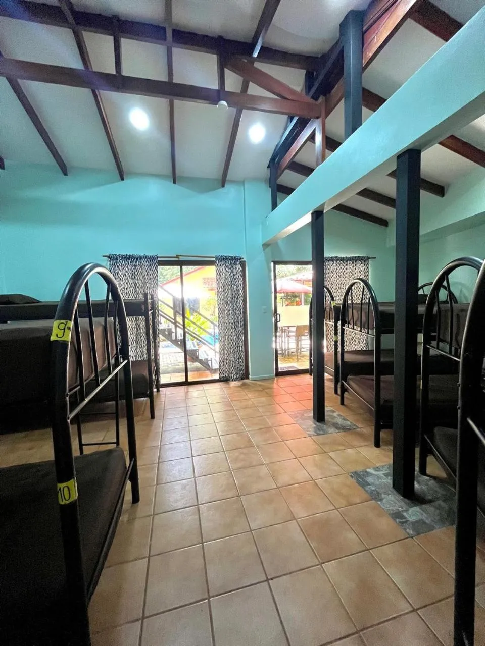 Photo of the whole room, Bed in Tamarindo Backpackers