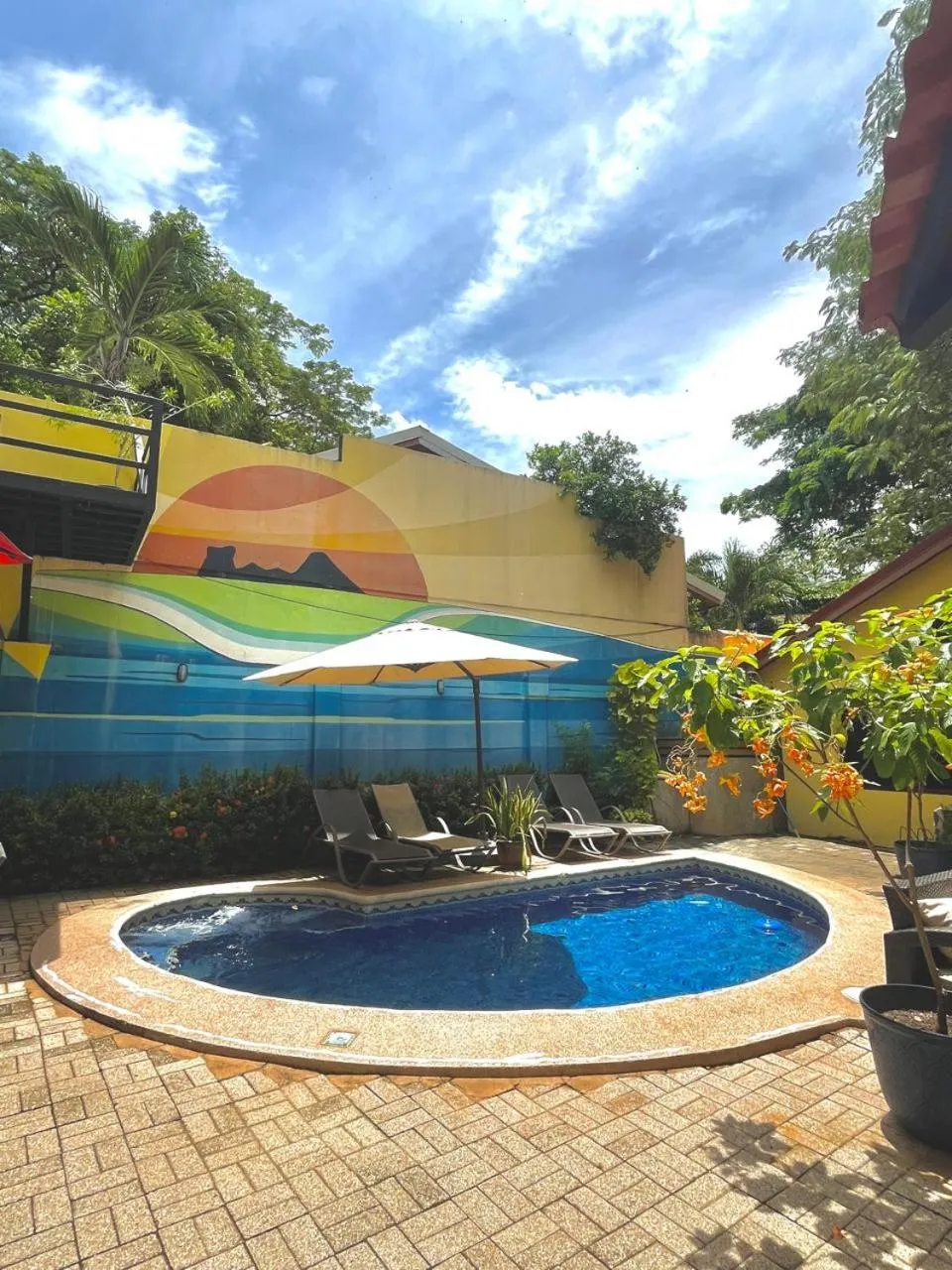 Swimming pool in Tamarindo Backpackers