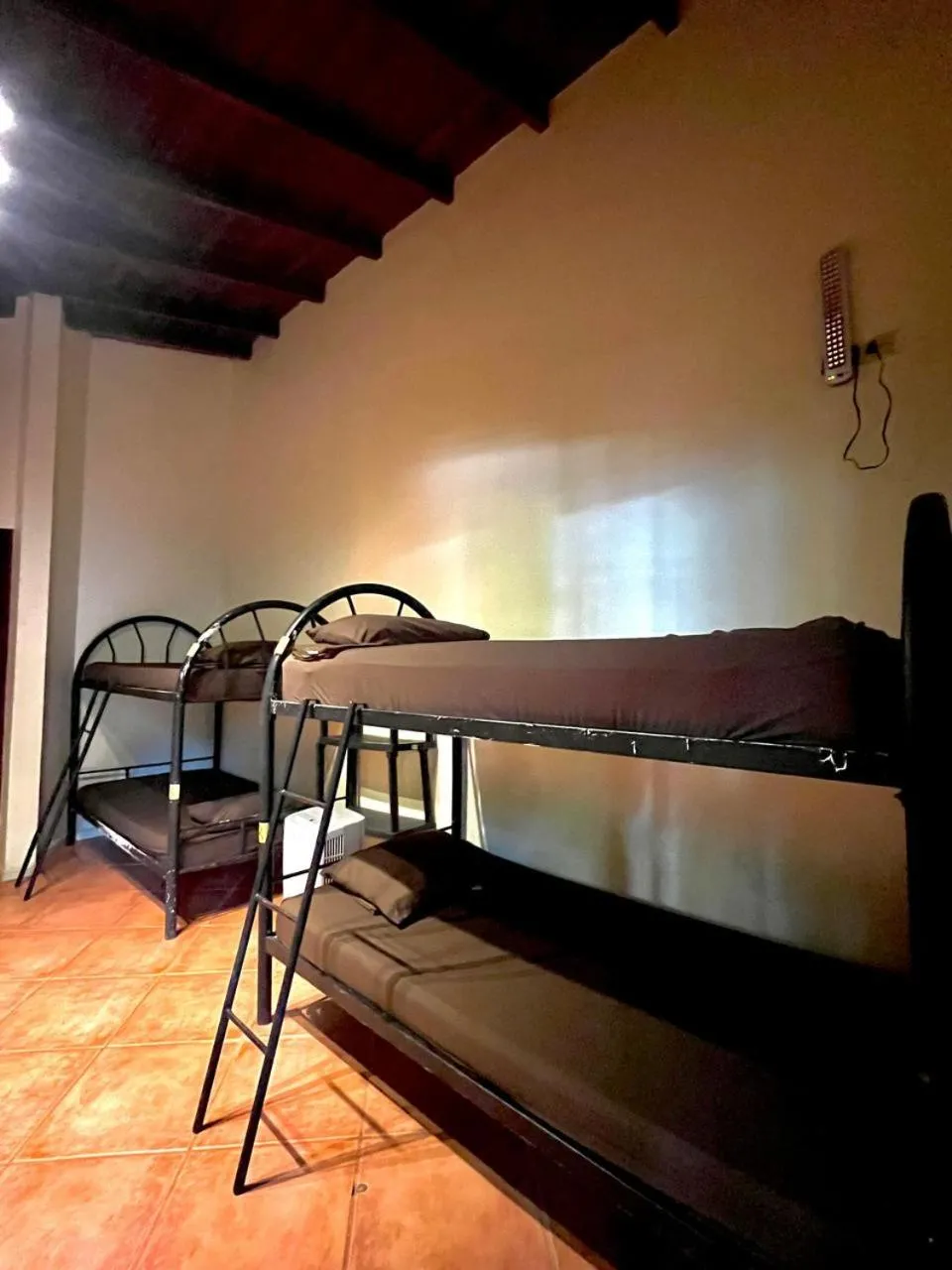 Bedroom in Tamarindo Backpackers