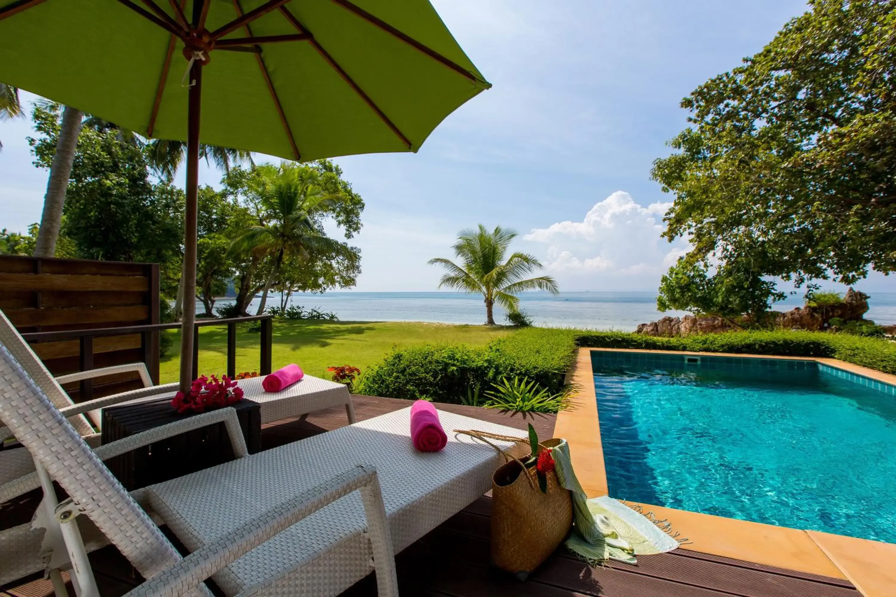 Swimming pool in Elixir Resort Koh Yao Yai - SHA Plus Swimming pool in Elixir Resort Koh Yao Yai - SHA Plus